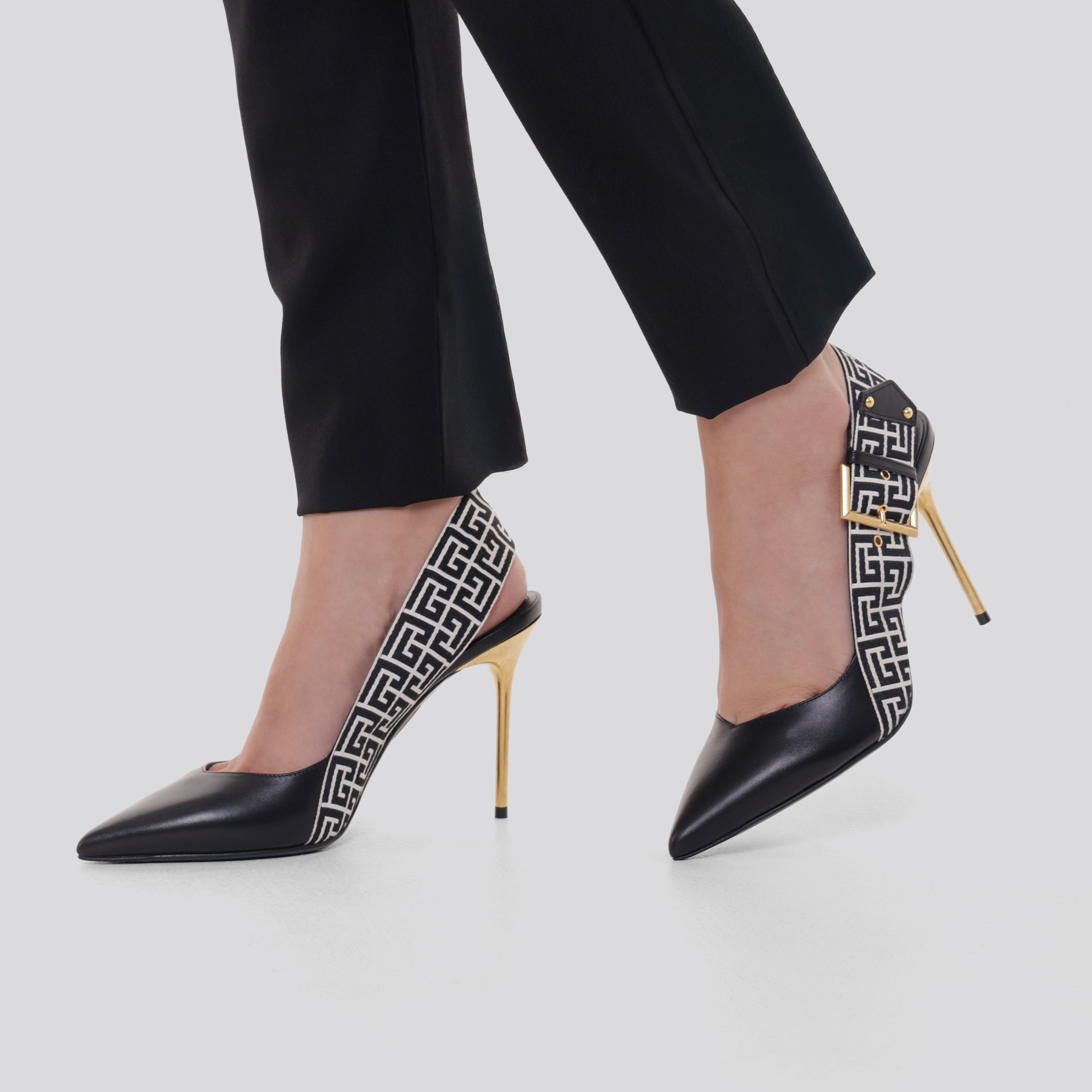 Sandalias Negras Balmain Slingback