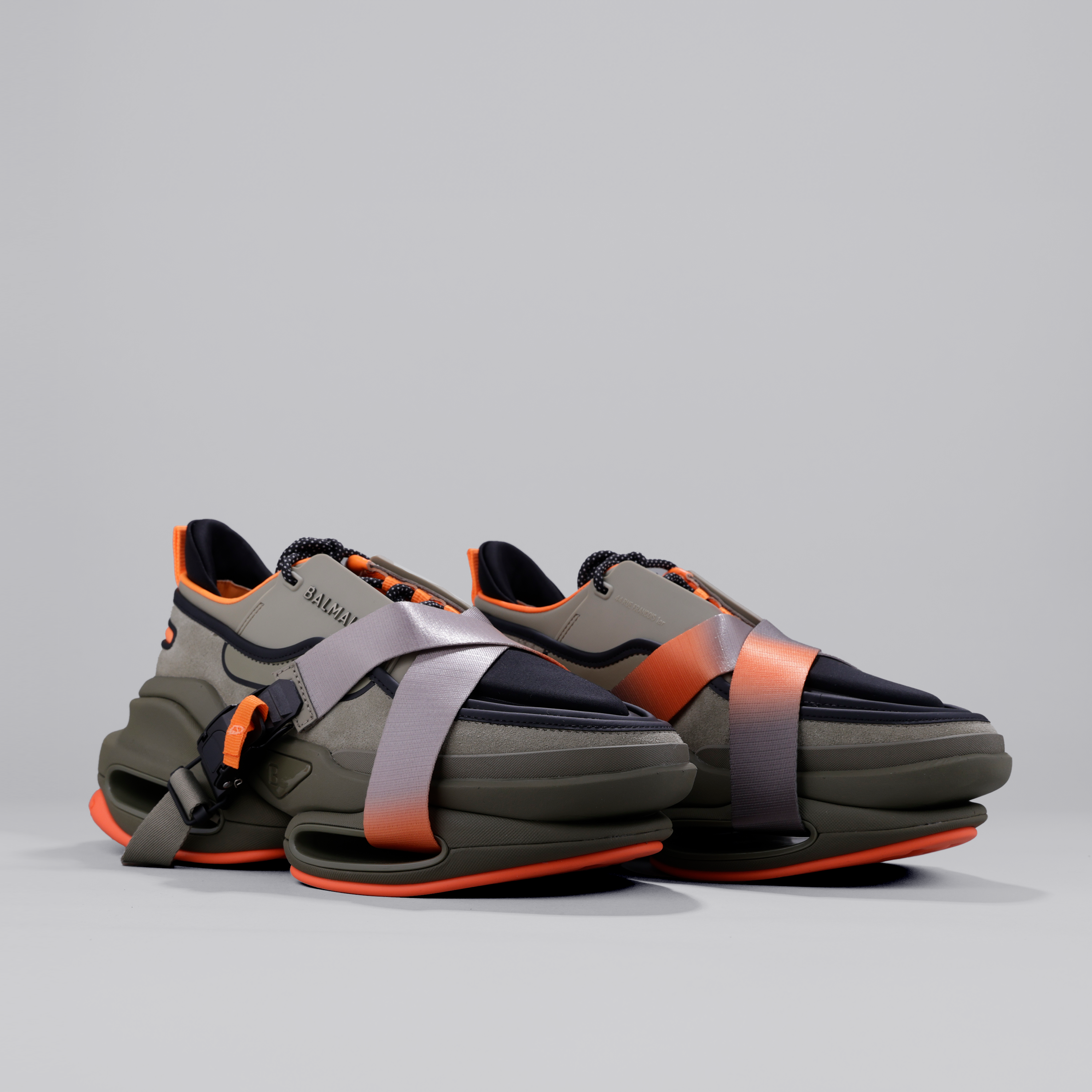 Sneakers Verdes Balmain B-Bold Low-Cuir