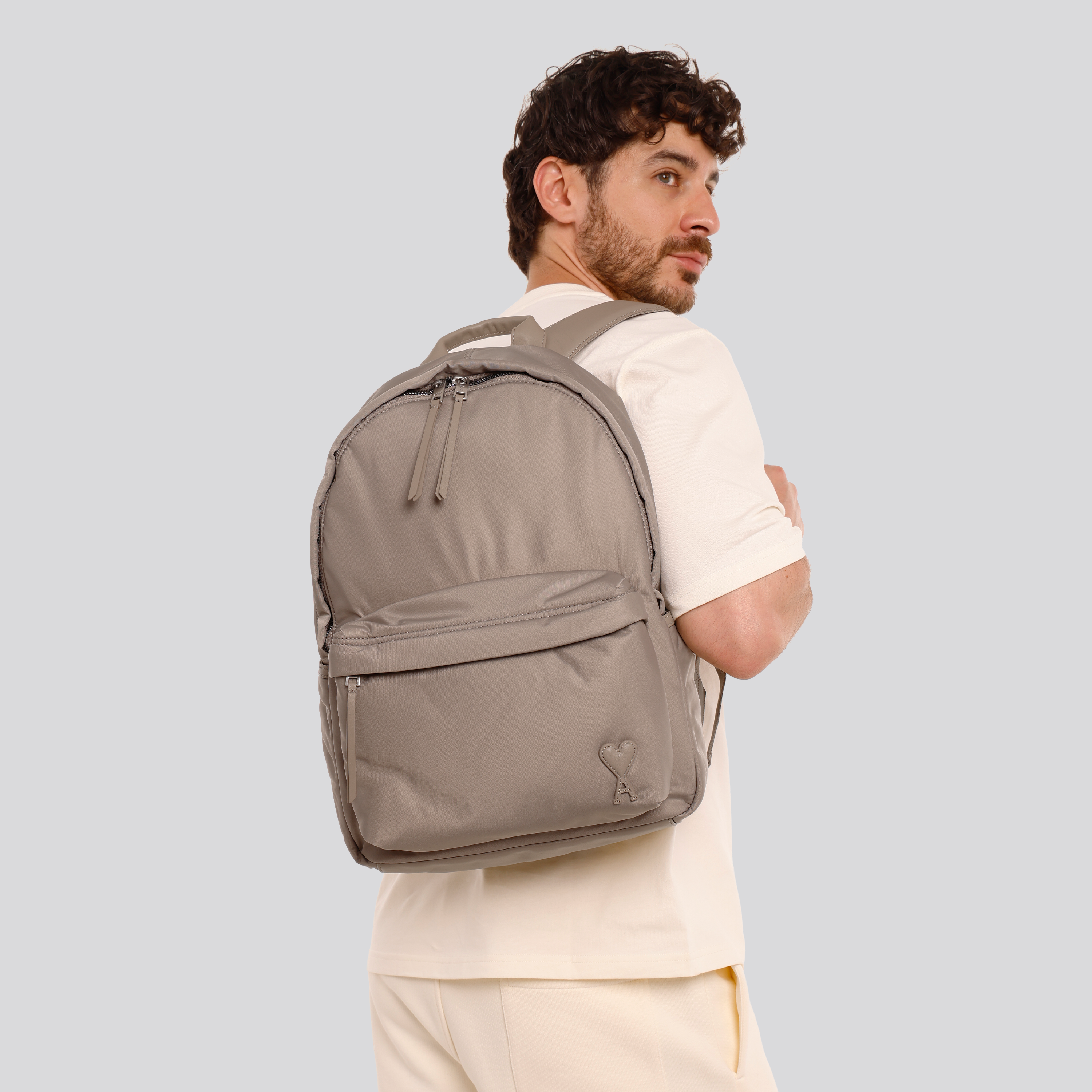 Mochila Beige Ami Paris Taupe Marcel