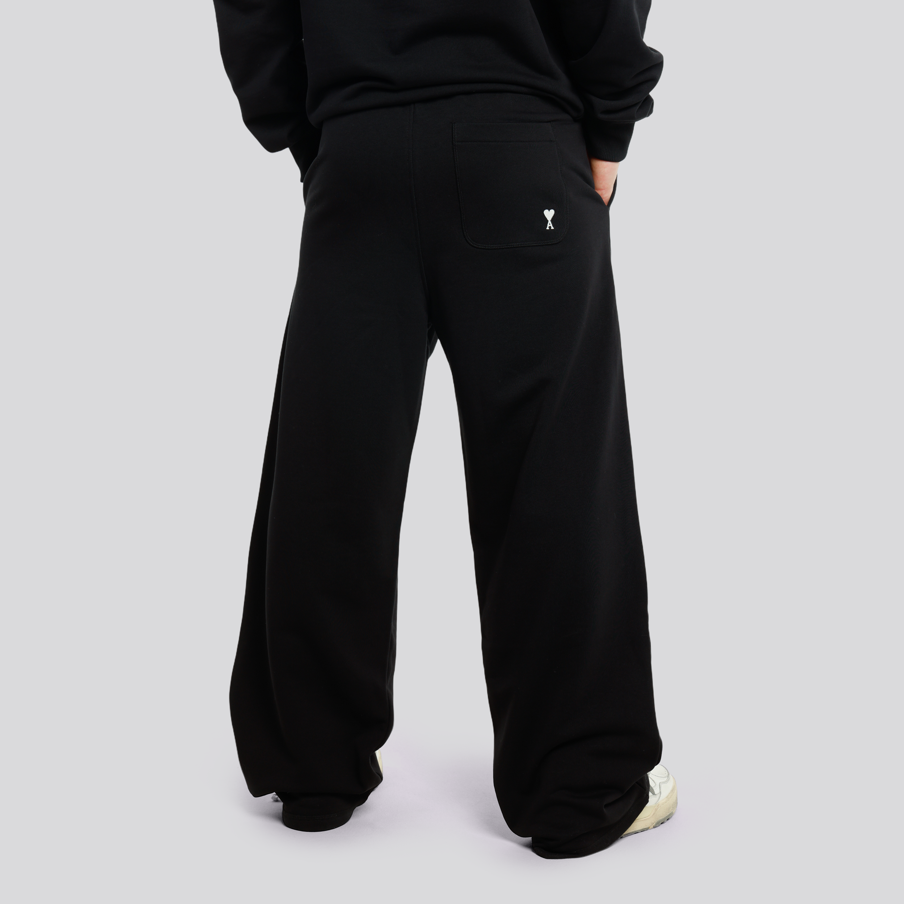 Pantalón Negro Ami Paris Coeur Contrasted