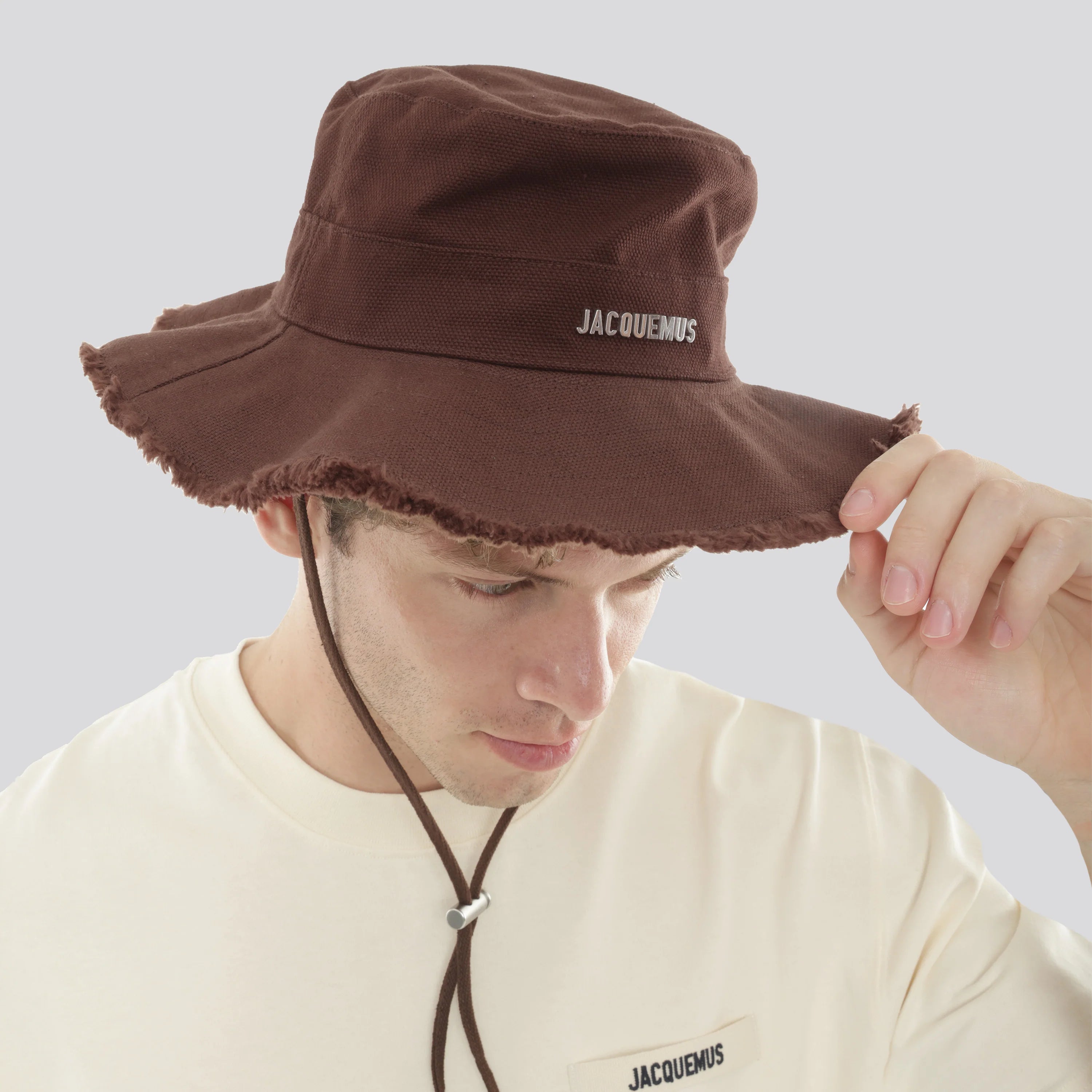 Sombrero Café Jacquemus Le Bob Artichaut