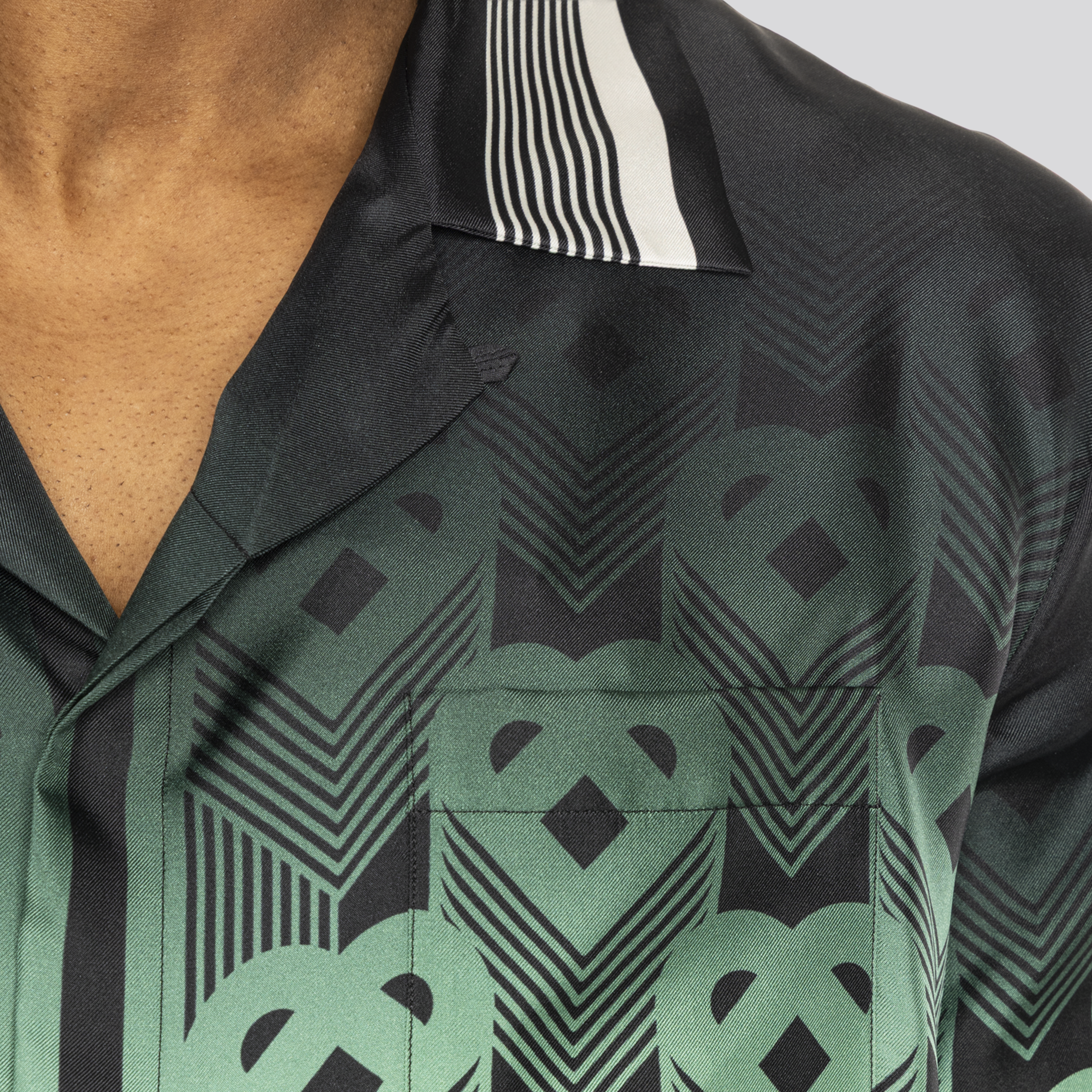 Camisa Verde Casablanca Cuban Collar Monogram