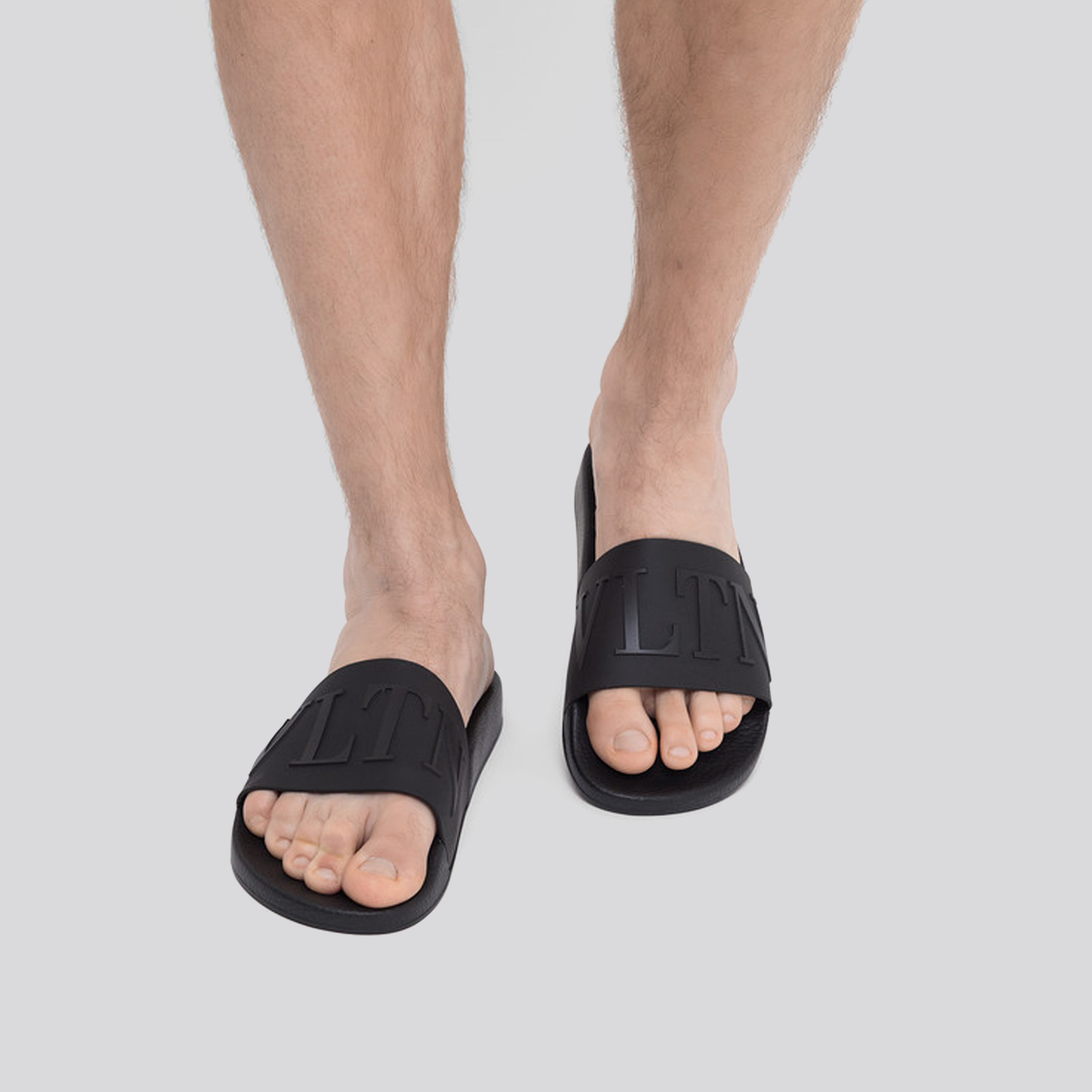 Sandalias Negras Valentino Logo