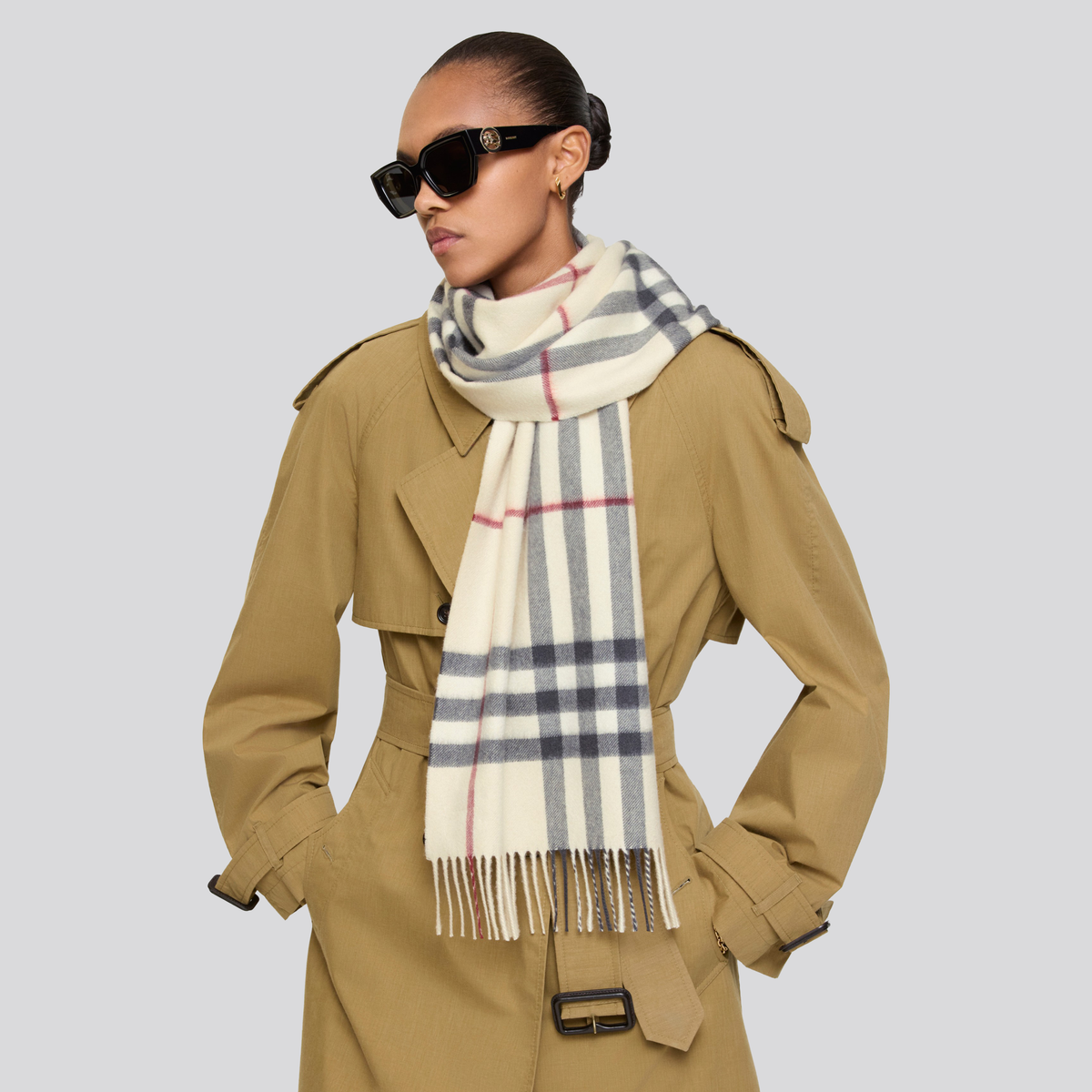Bufanda Blanca Burberry Vintage Check Cashmere