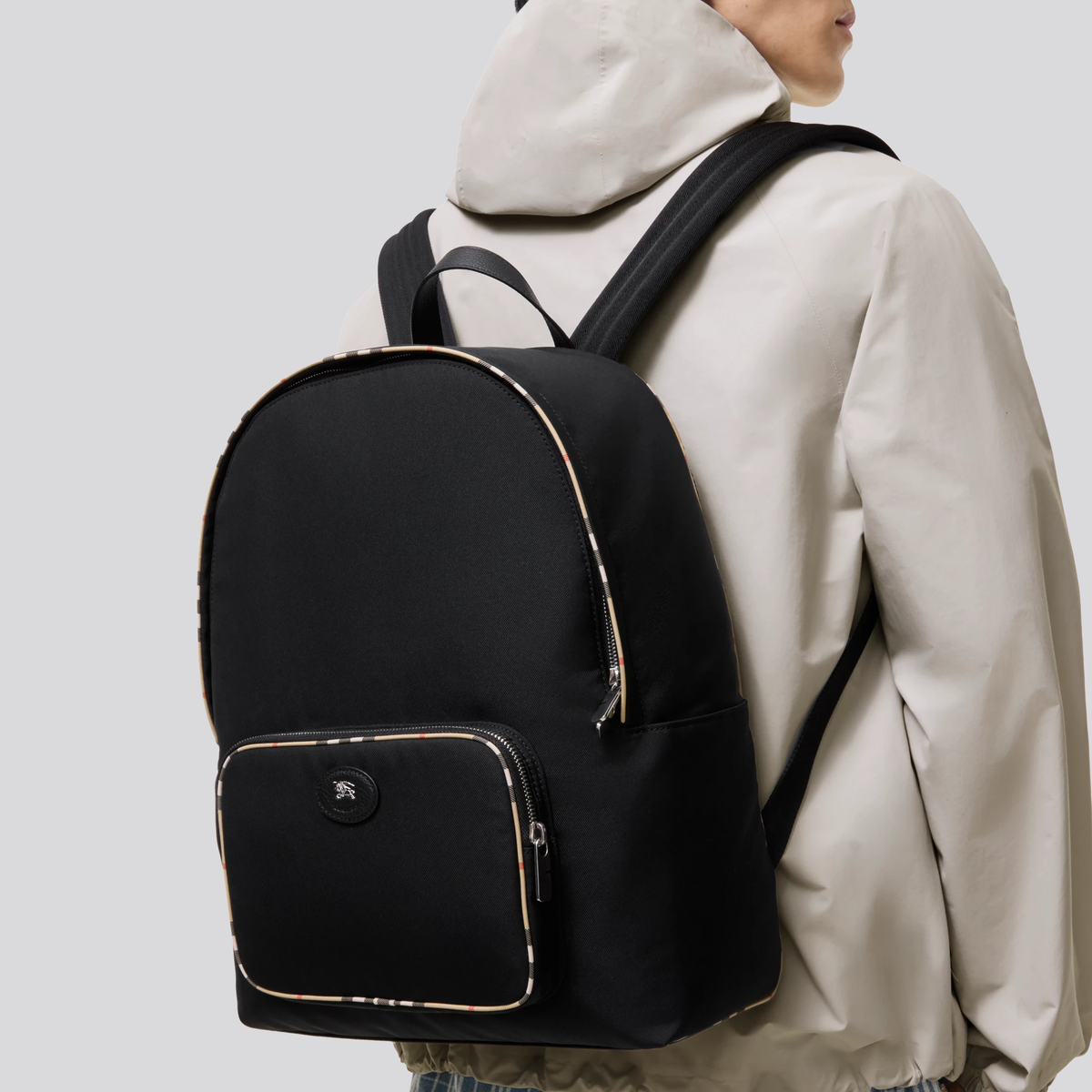 Mochila Negra Burberry Check Trim