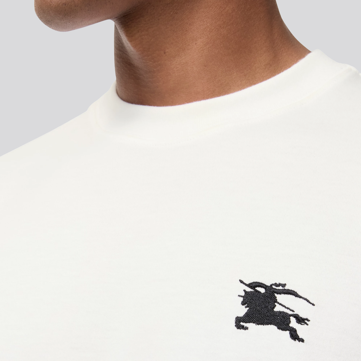 Camiseta Blanca Burberry Horse Embroidered