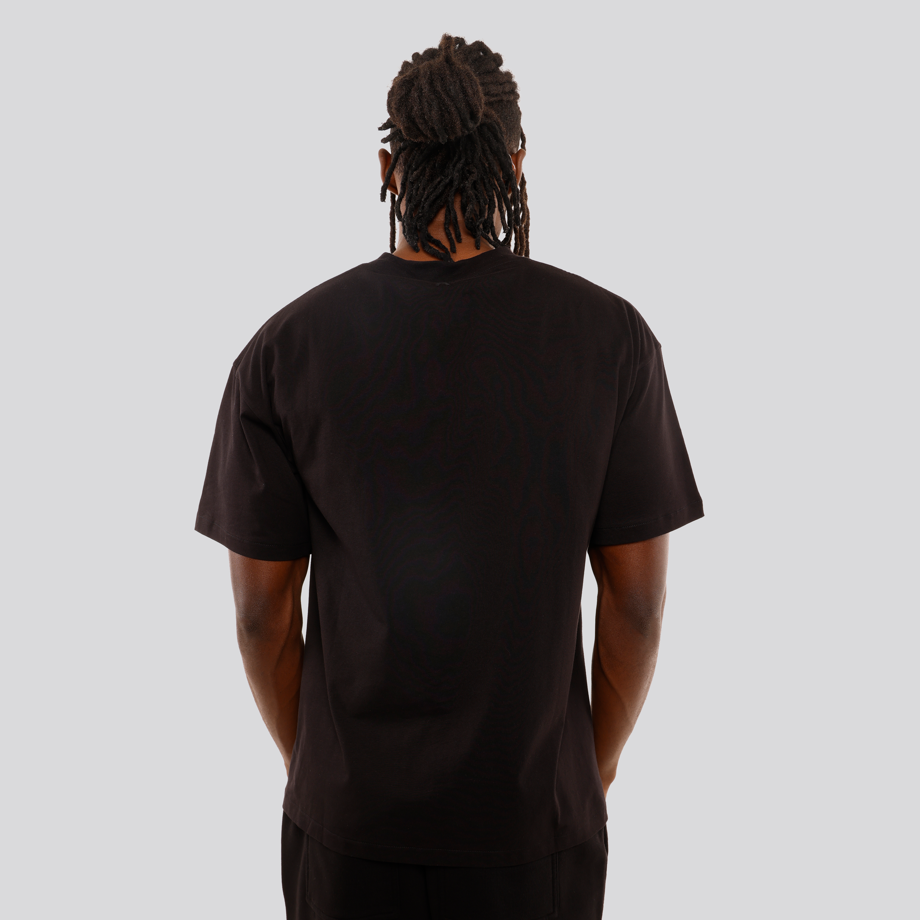 Camiseta Negra Represent Basic