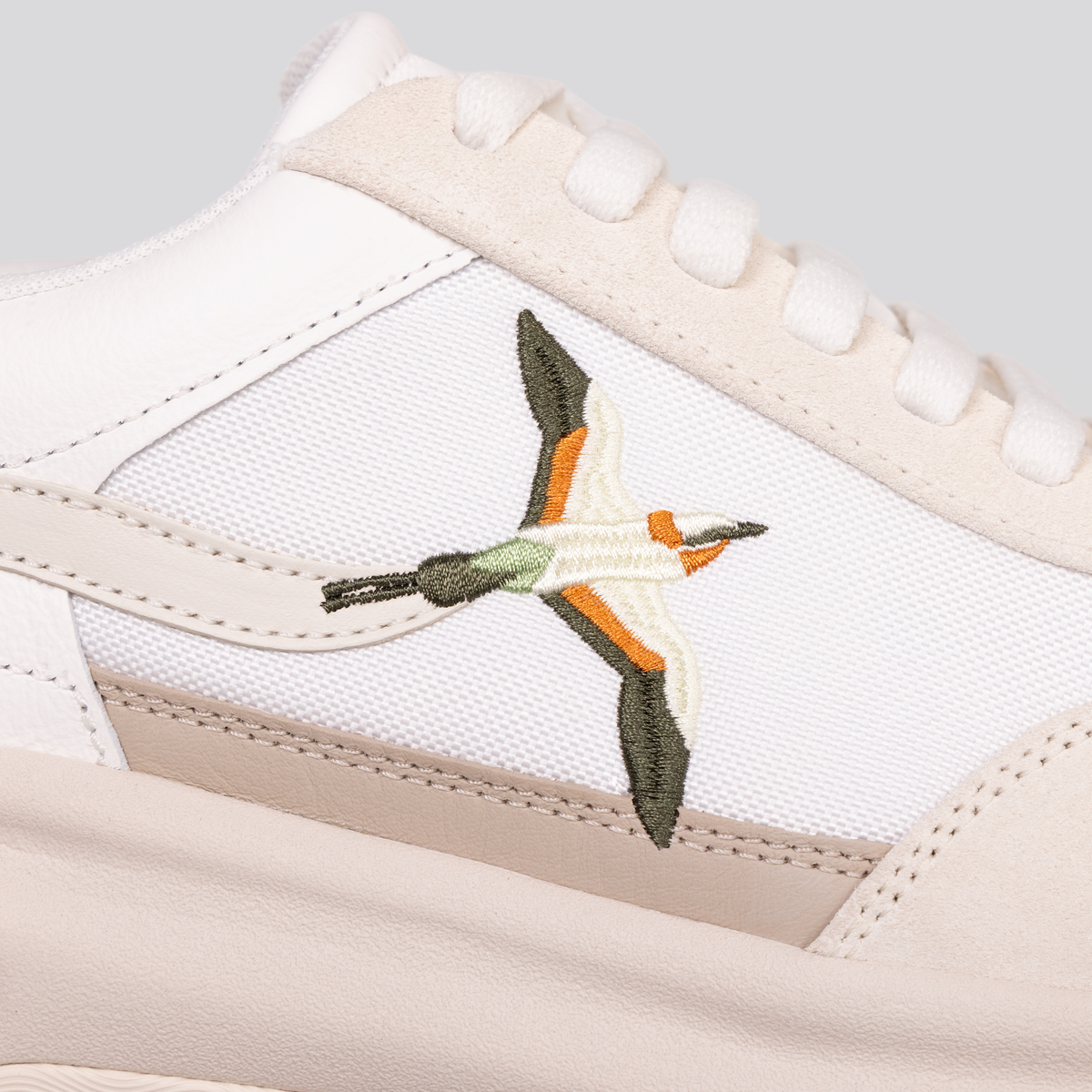 Sneakers Blancos Axel Arigato Genesis Neo Bird