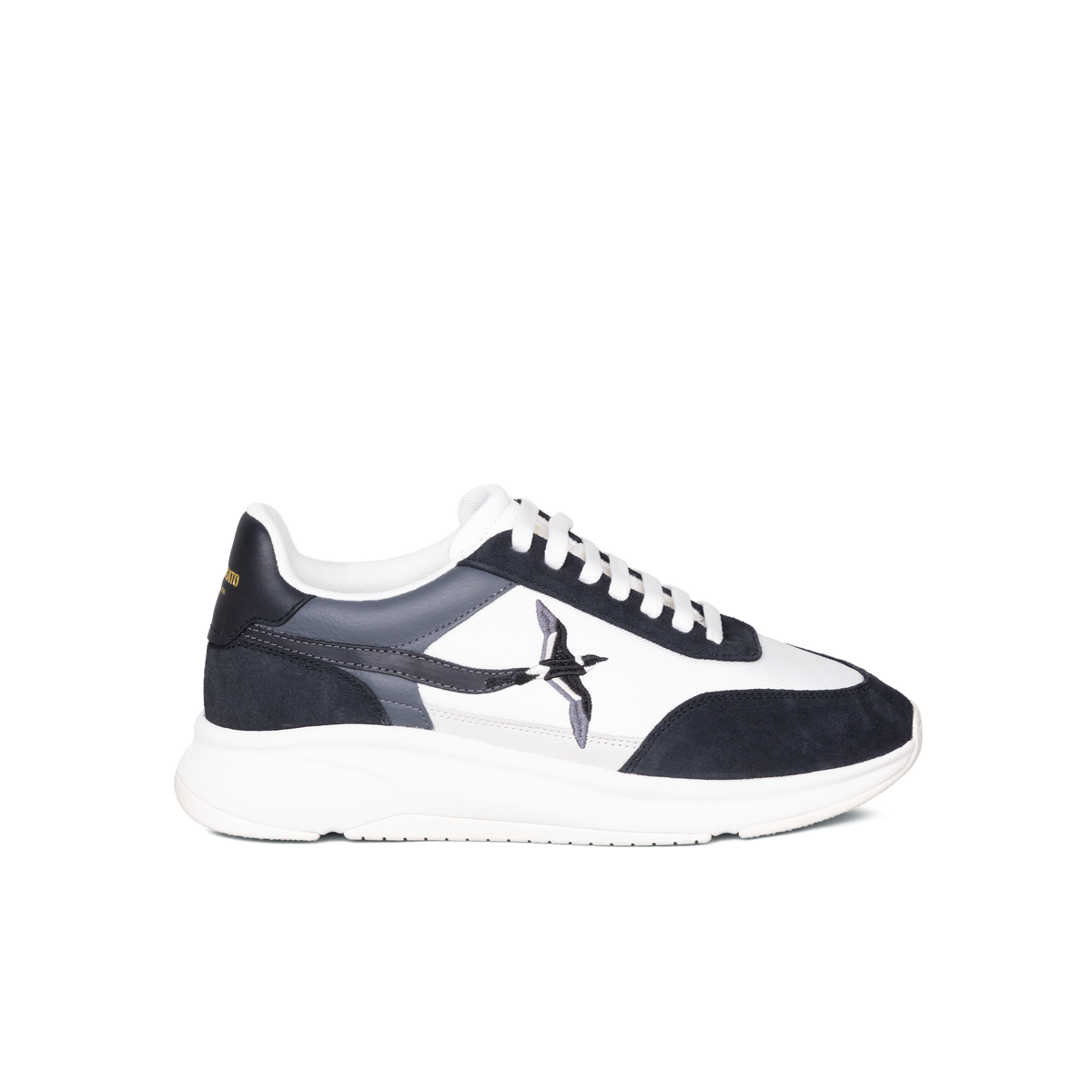 Sneakers Blancos - Negros Axel Arigato Genesis Neo Bird