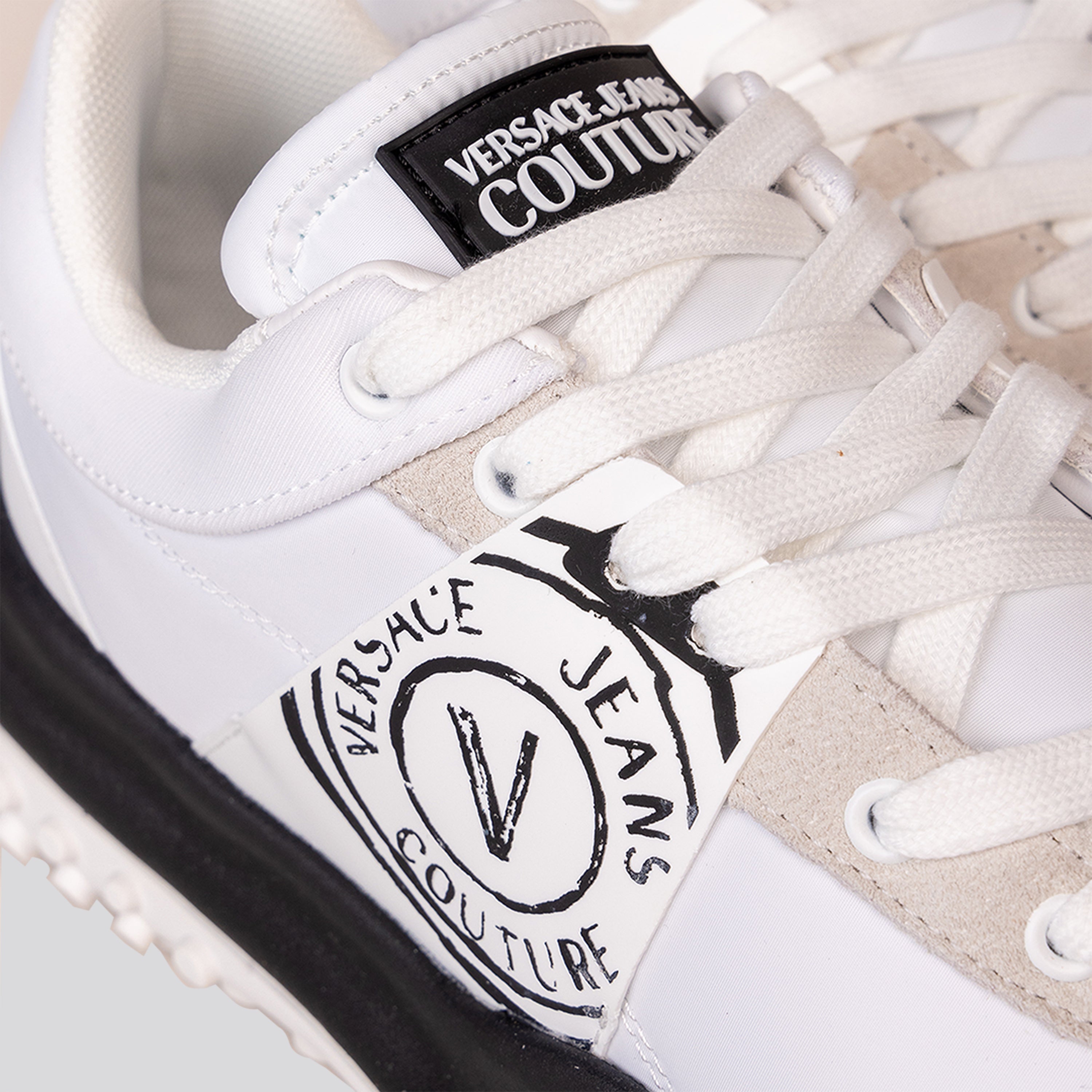Sneakers Blanco Versace Couture V Circle Logo
