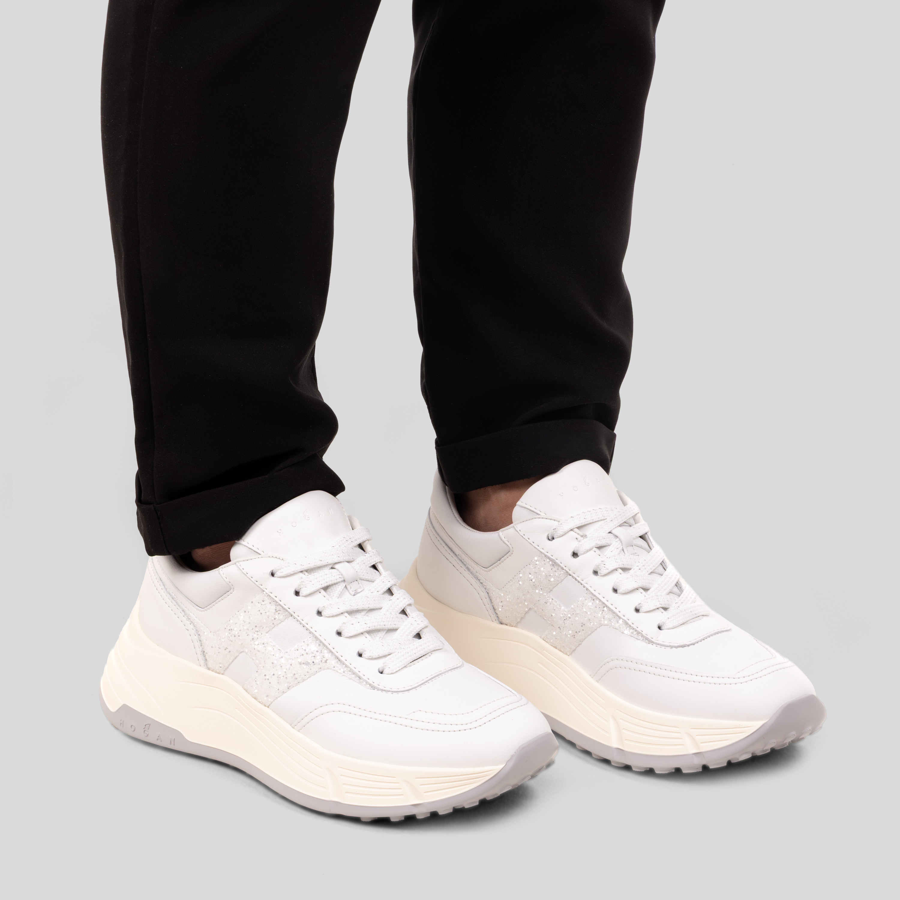Sneakers Blancos Hogan Hi Fi Allacciato H