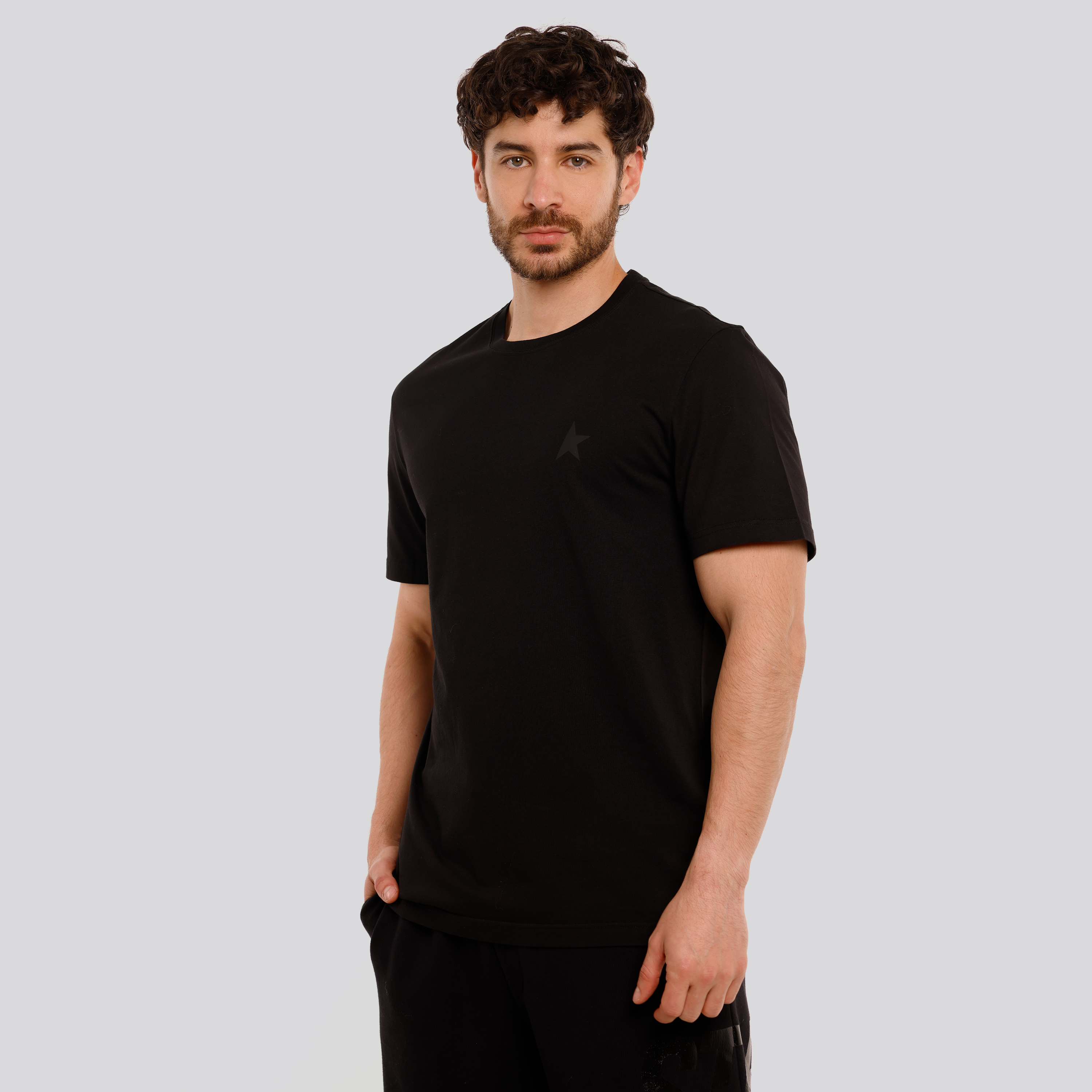 Camiseta Negra Golden Goose Star M'S
