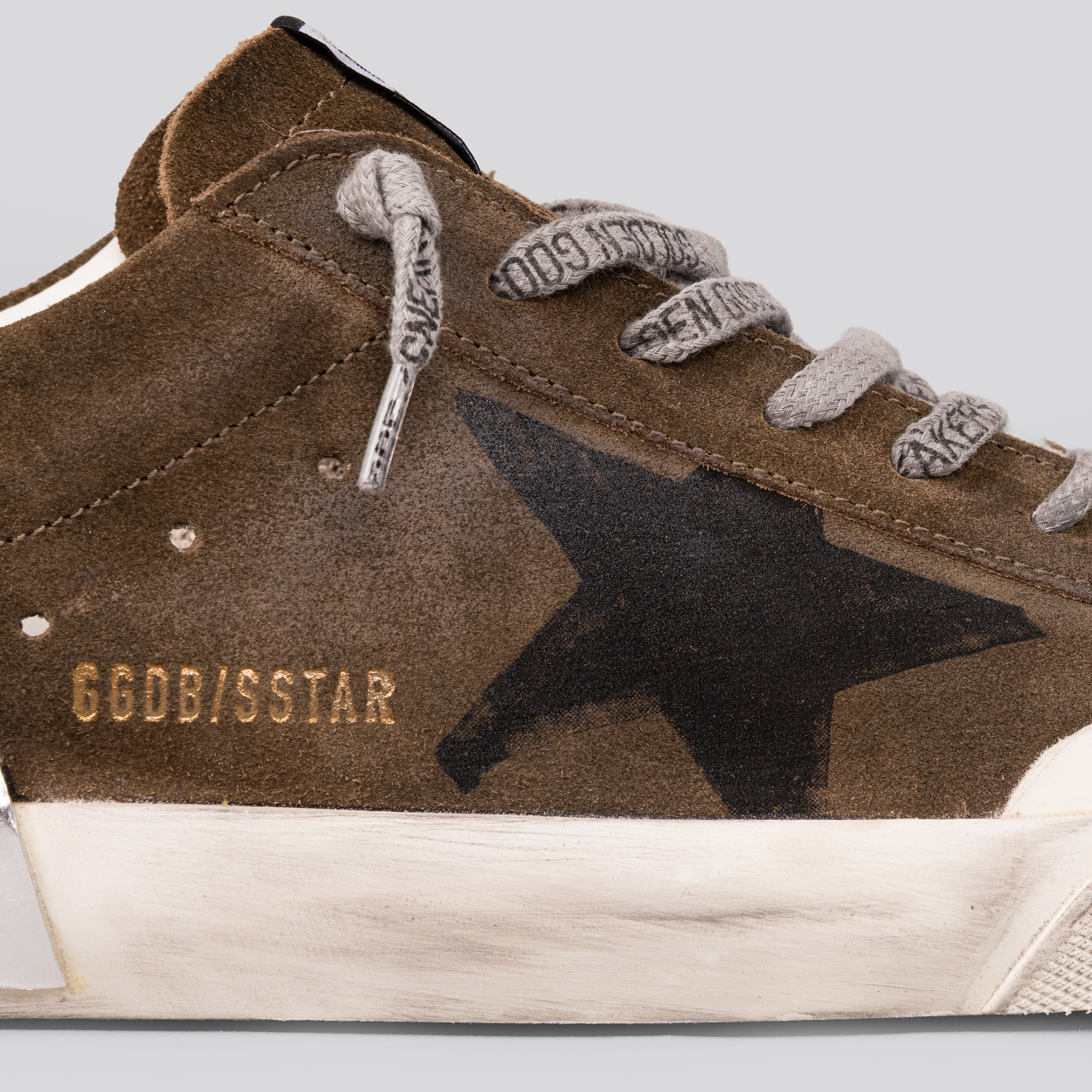 Sneakers Verdes Golden Goose Super-Star