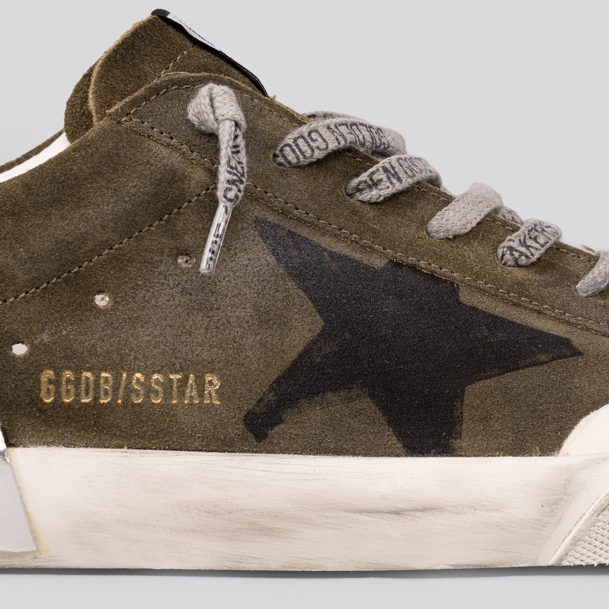 Sneakers Verdes Golden Goose Super-Star