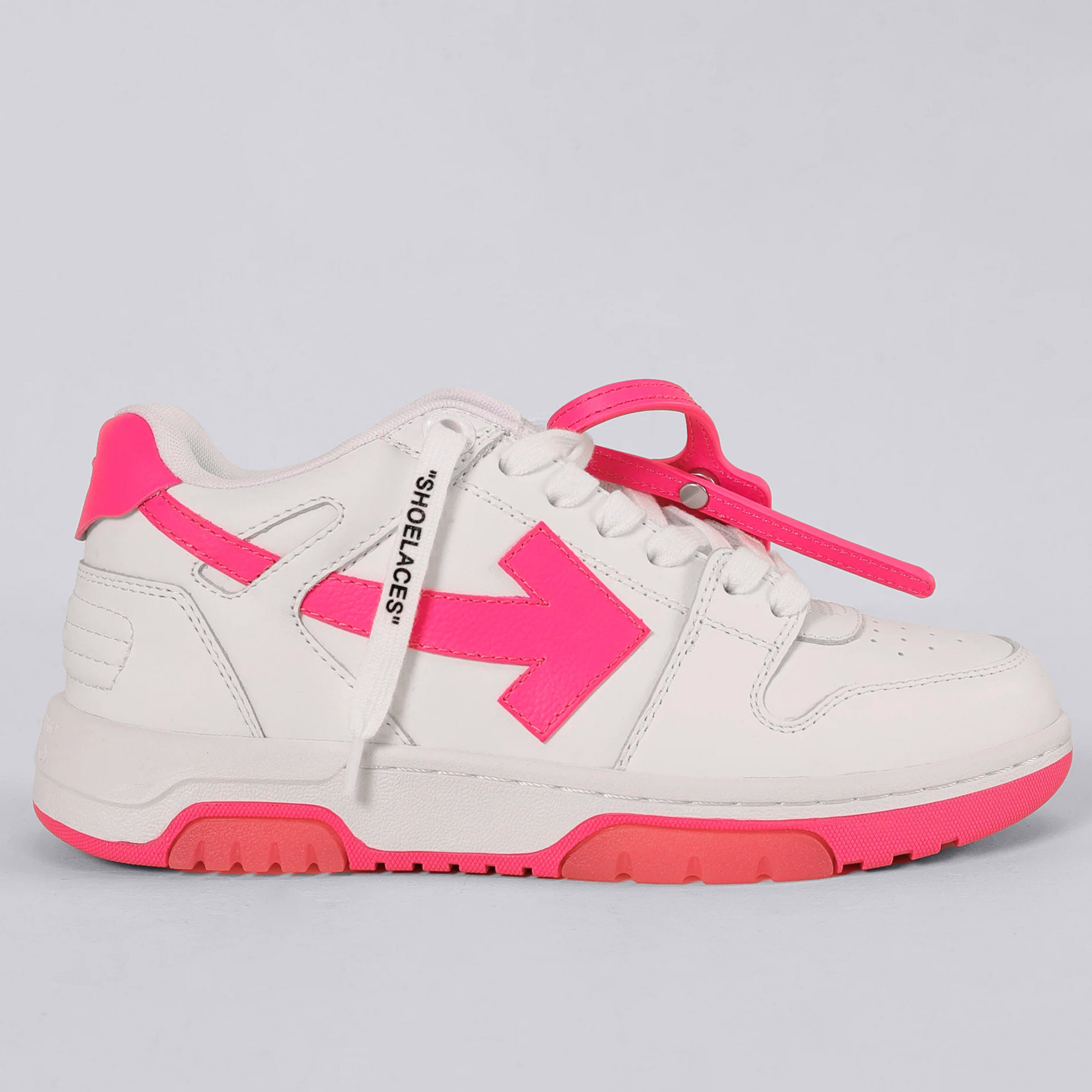 Sneakers Out Of Office Calf Leather Blanco Fucsia