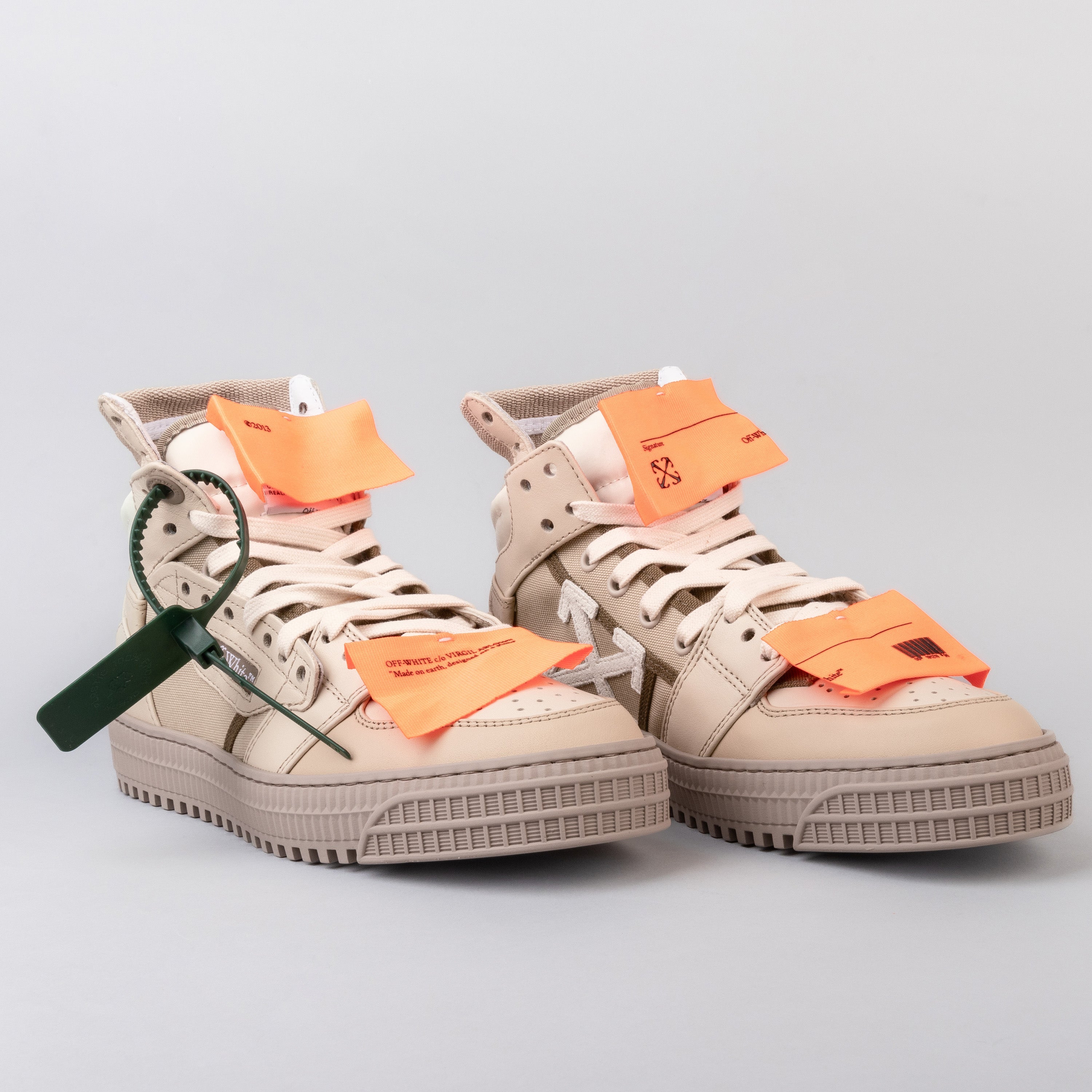 Sneakers High Top Beige Off-White 3.0 Off Court Calf Leather