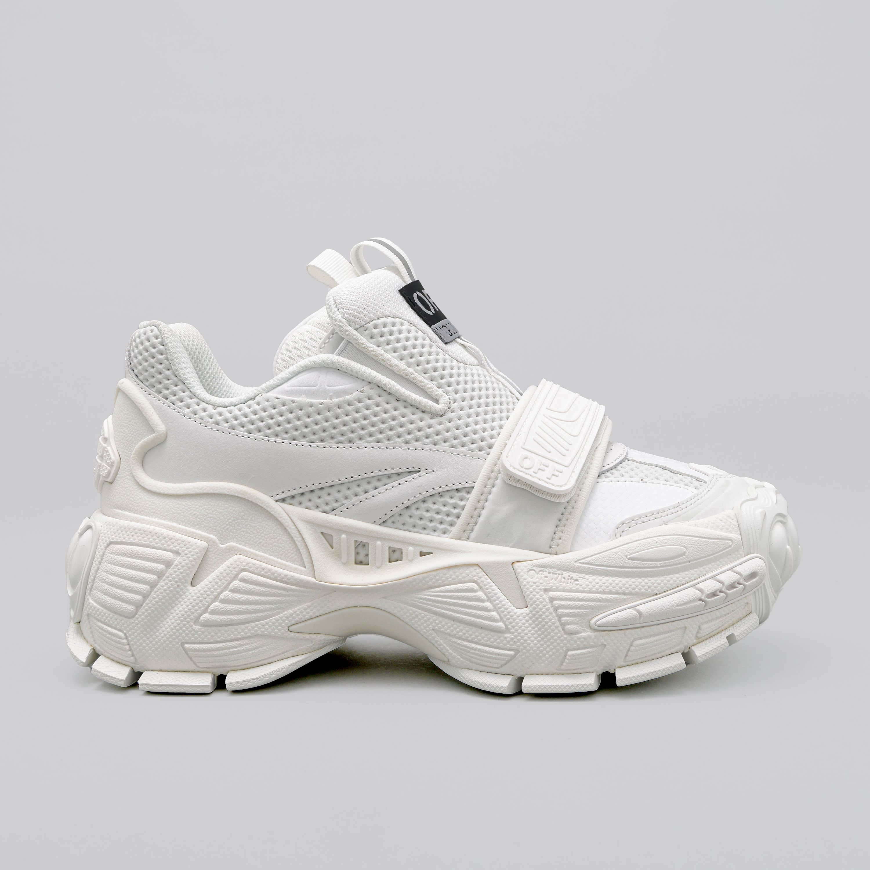 Sneakers Blancos Off-White Slip On