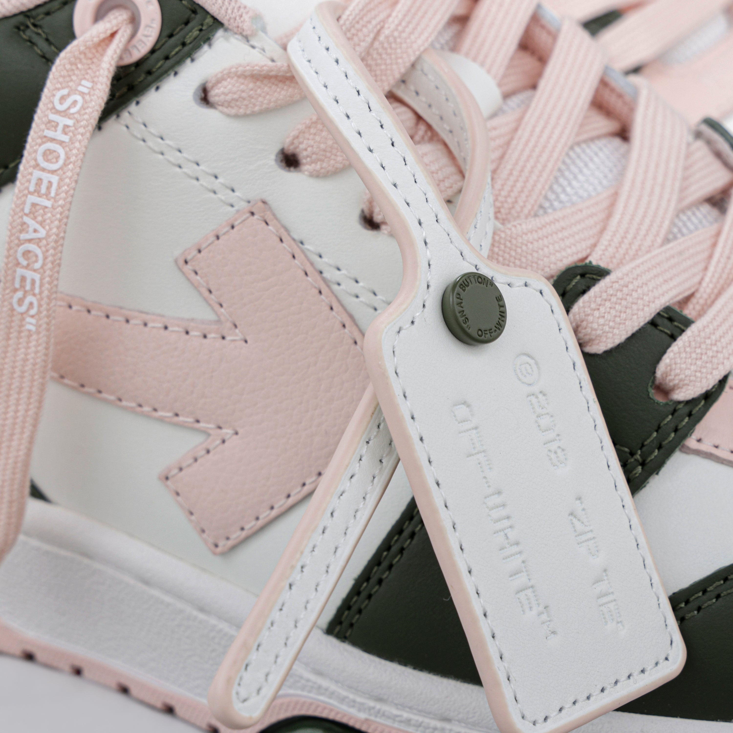 Sneakers Verde Off-White OOO