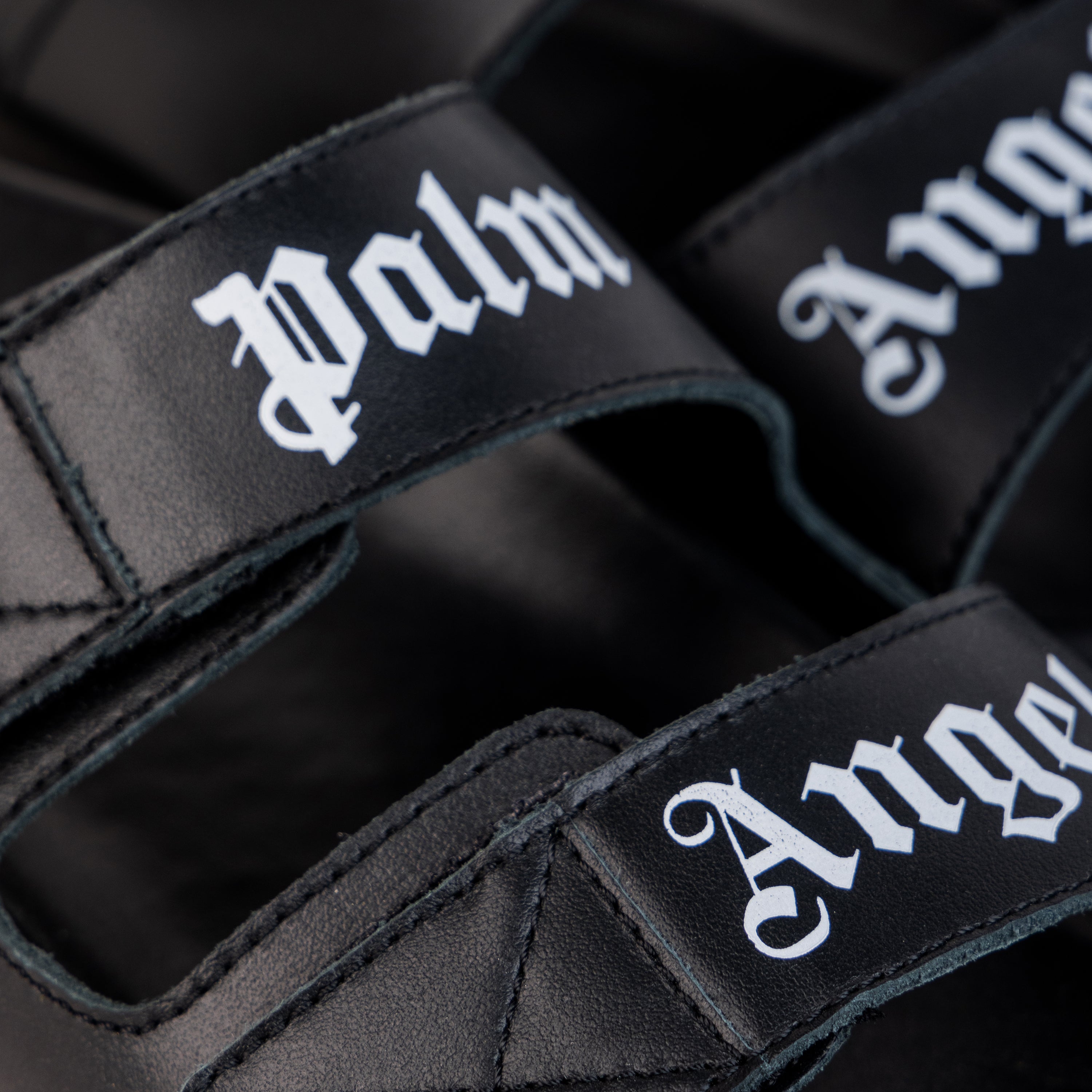 Sandalias Negras de Doble Tira