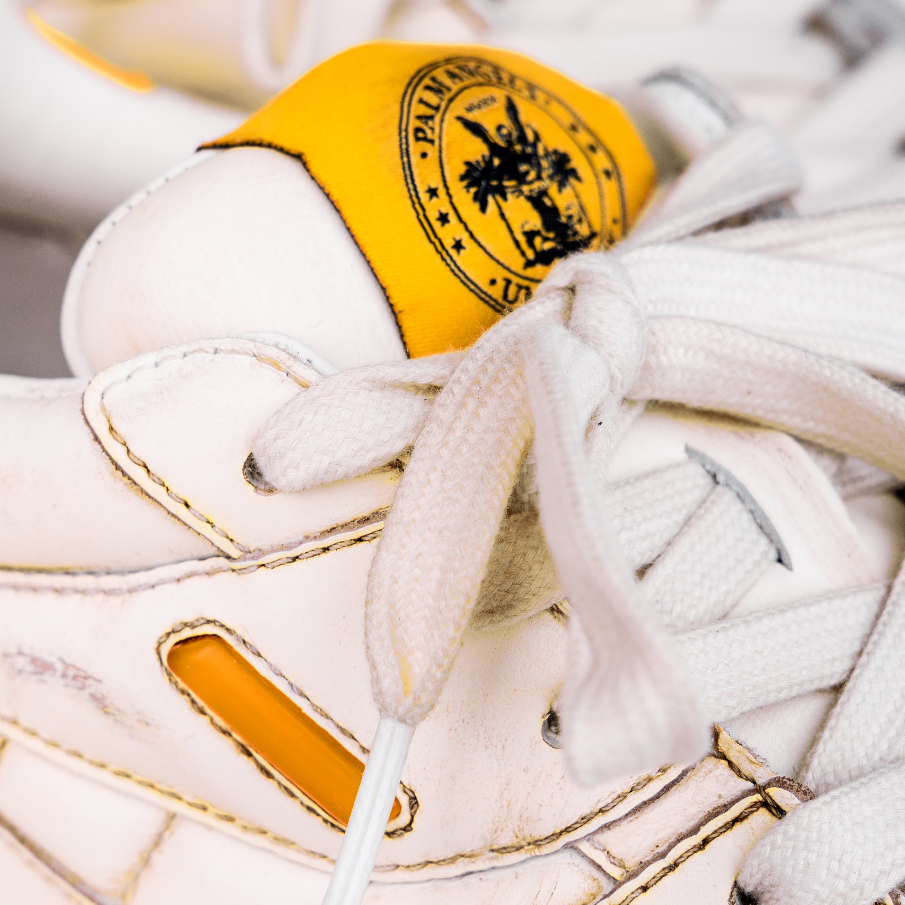 Sneakers Blancos Amarillo Palm Angels University