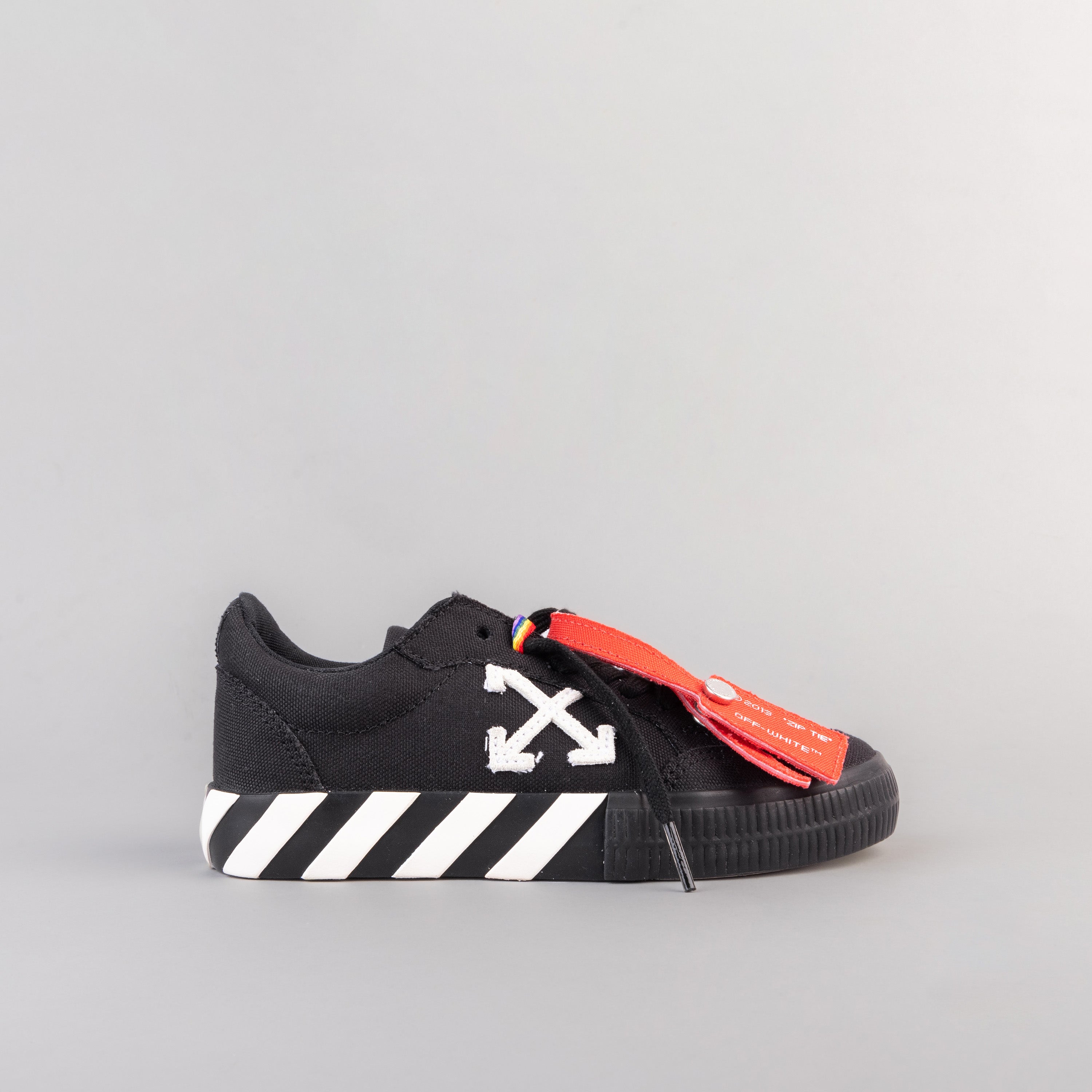 Sneakers Negros Off-White Kids Vulcanized