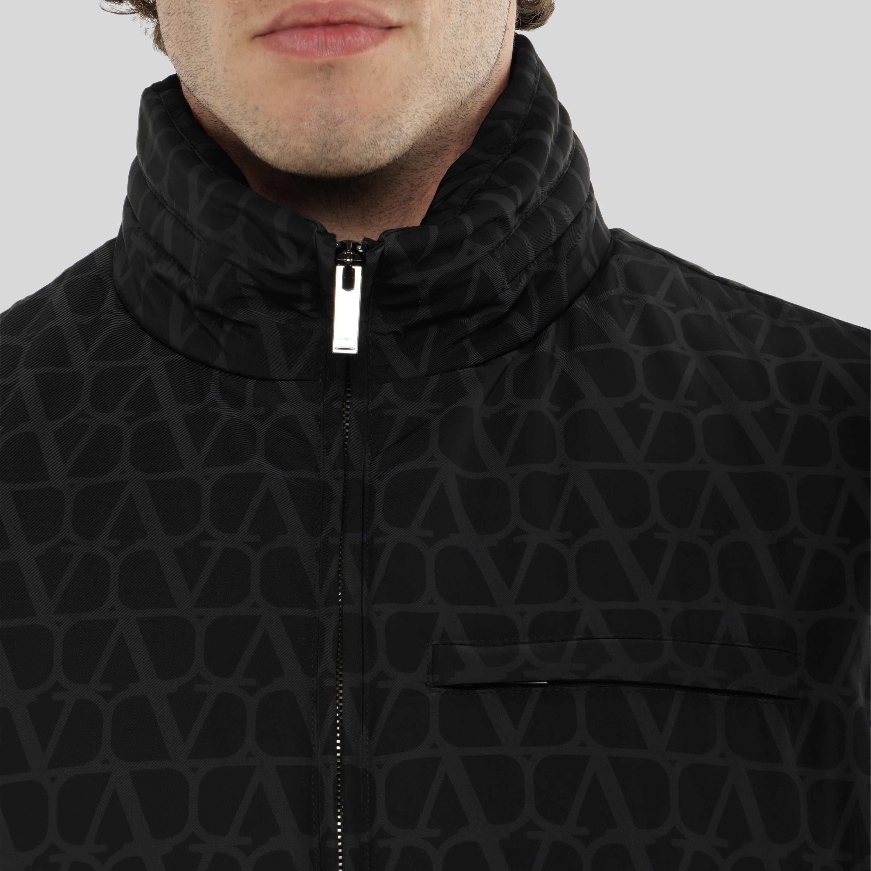 Chaleco Negro Valentino Sin Mangas Iconographe