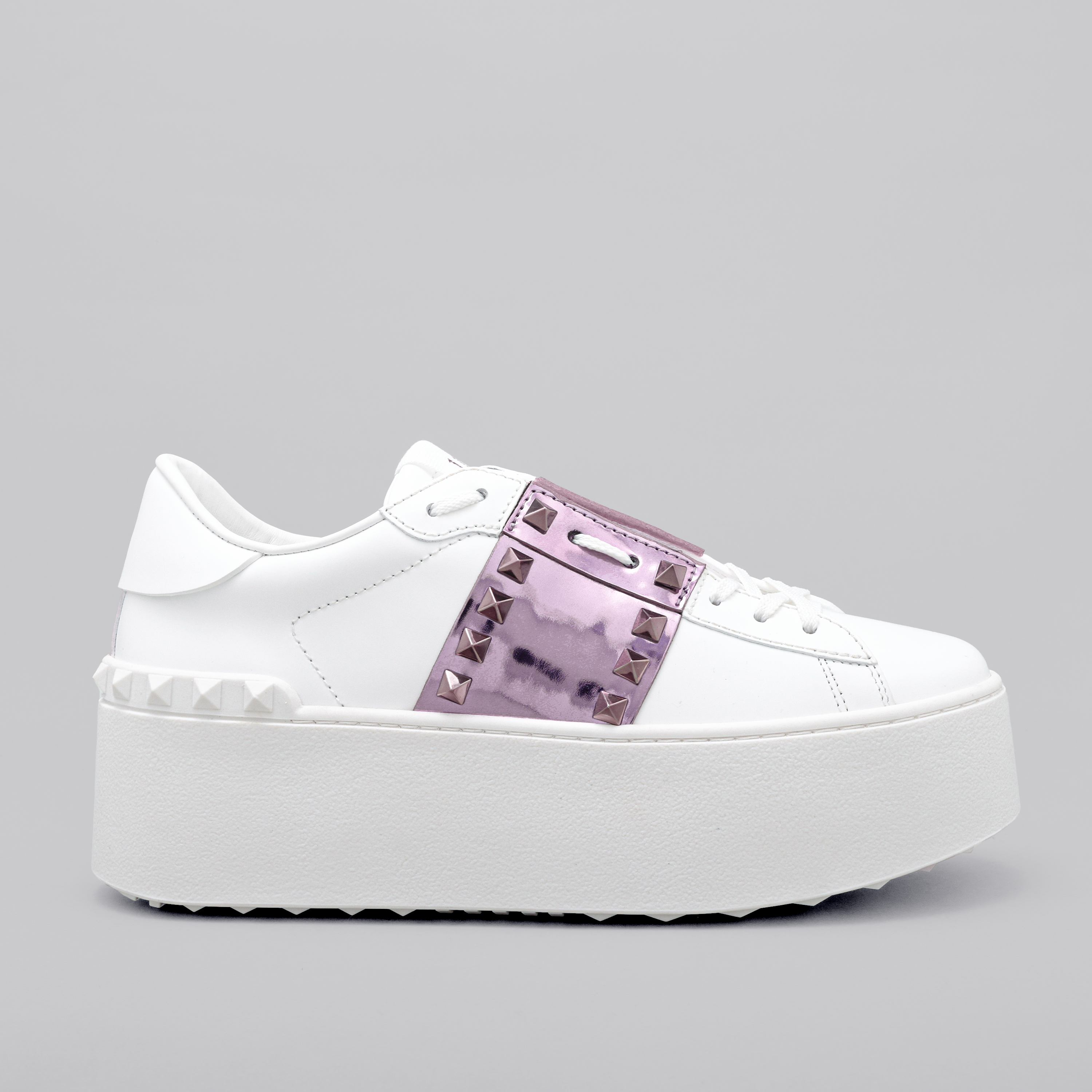 Sneakers Blancos Rosado Valentino Flatform Rockstud