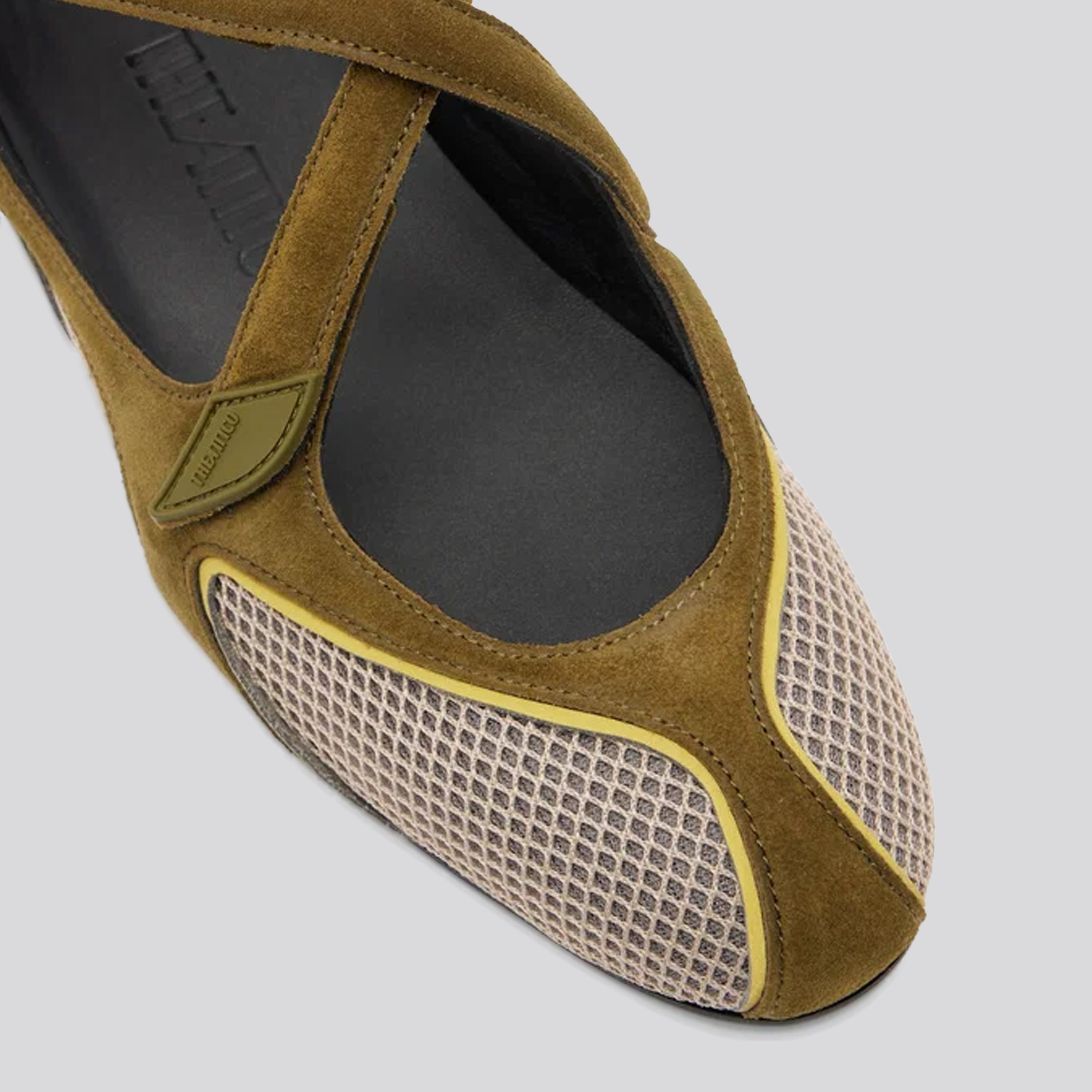Ballerina Verde The Attico Floor 01