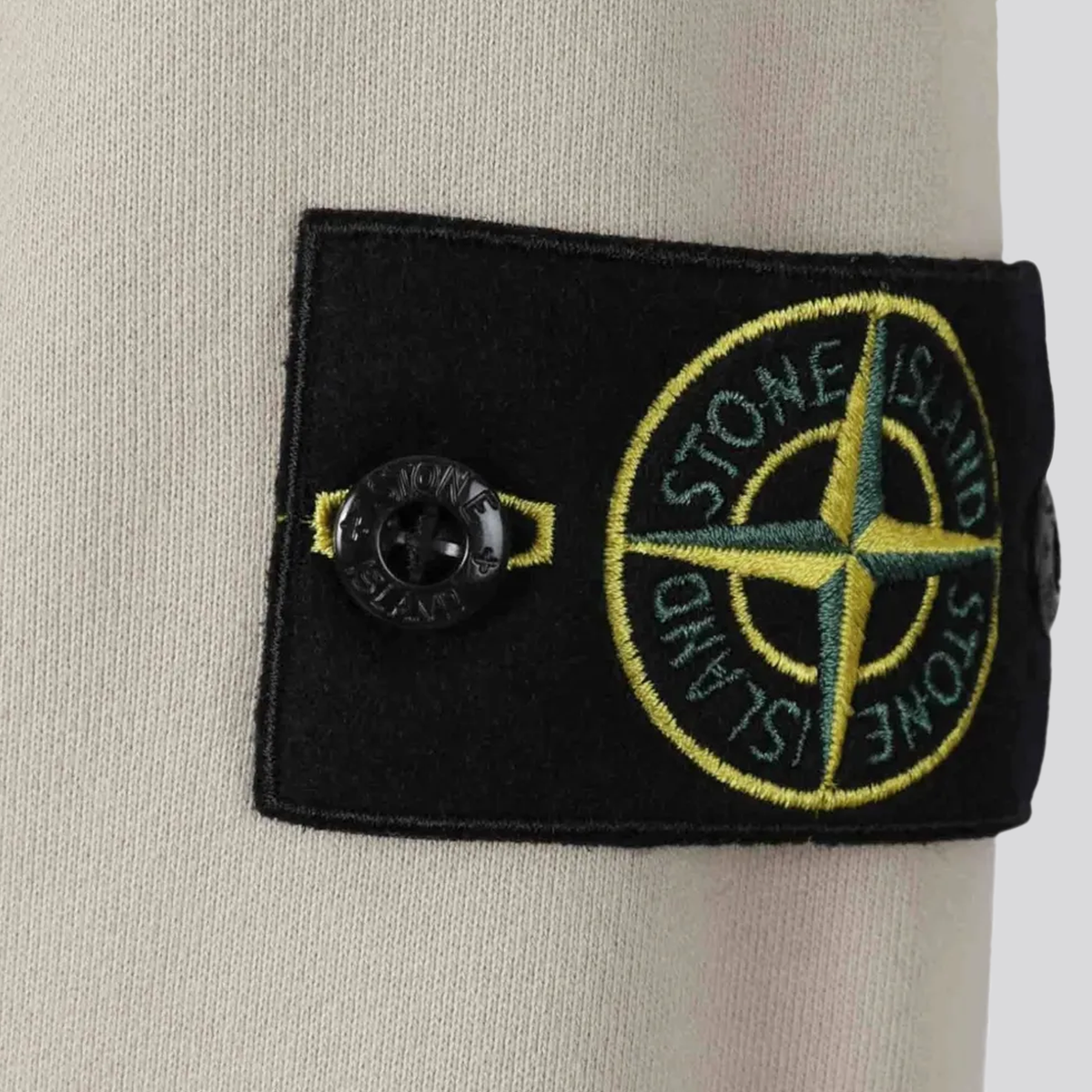 Buzo Beige Stone Island Logo Patch