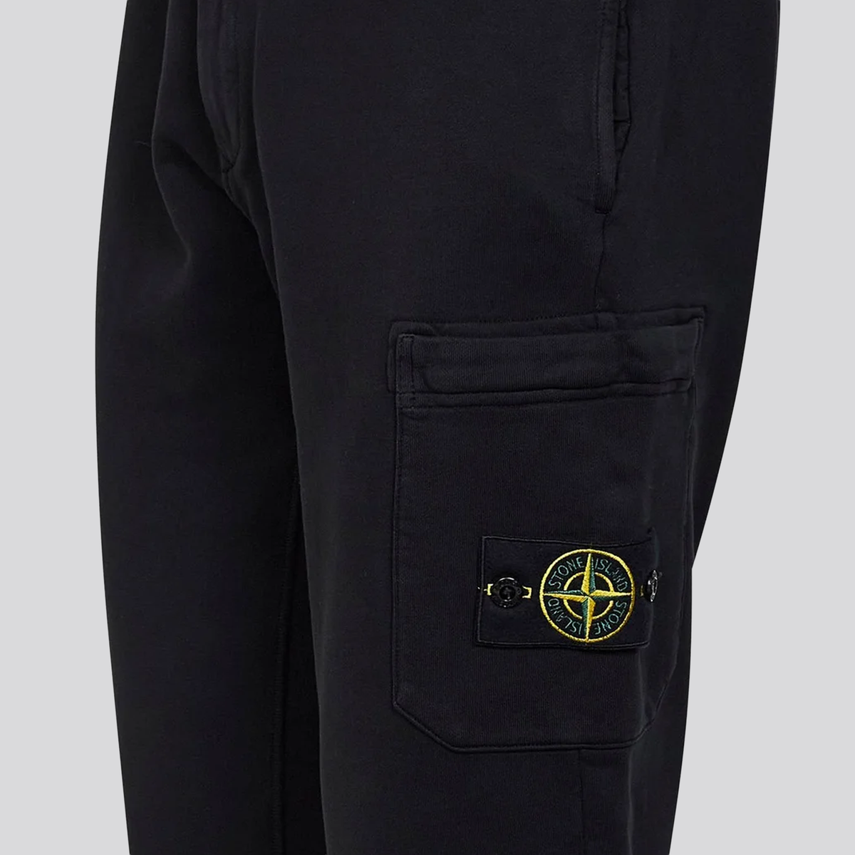 Sudadera Negra Stone Island Pocket Logo Patch