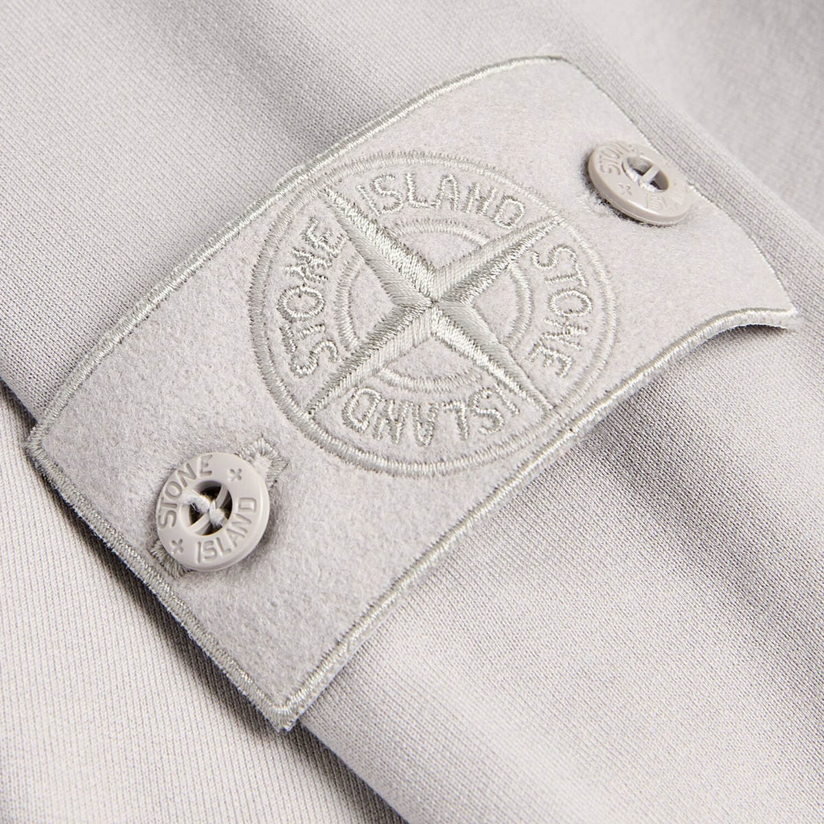 Buzo Gris Stone Island Logo Patch Ghost