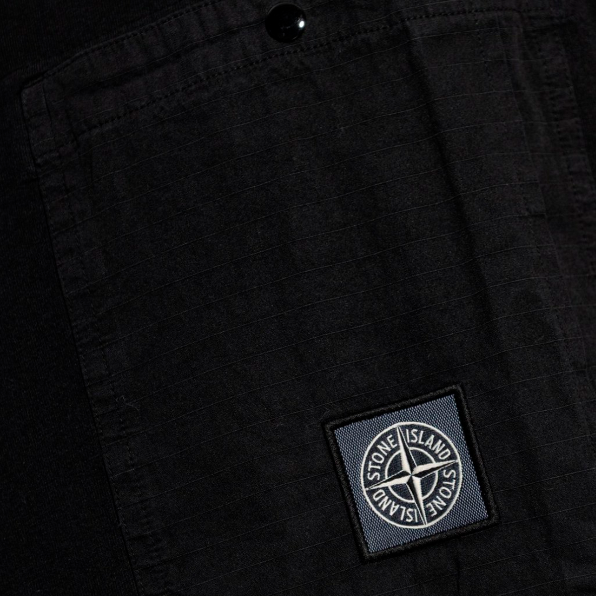 Camiseta Negra Stone Island Pocket
