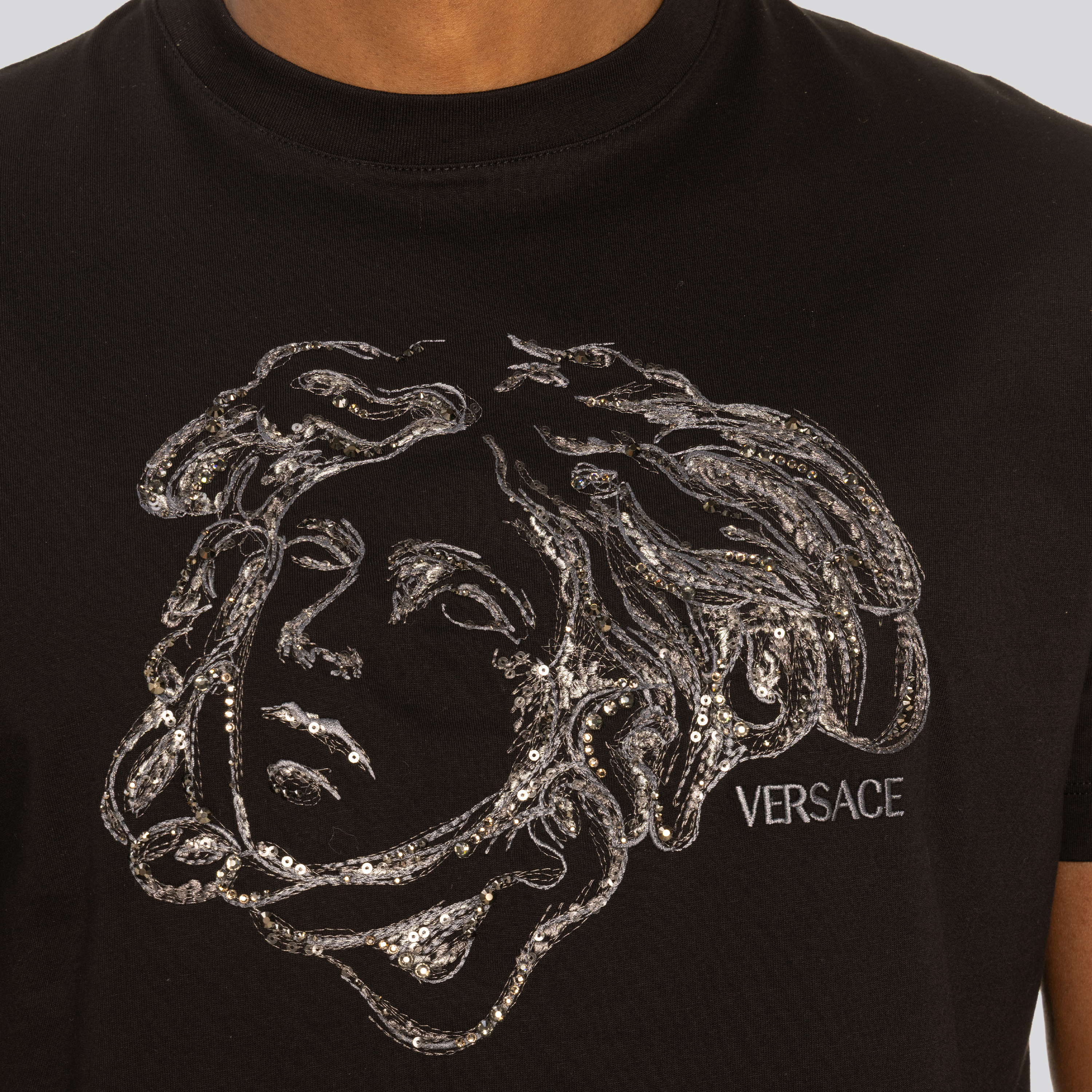 Camiseta Negra Versace Crystals Medusa