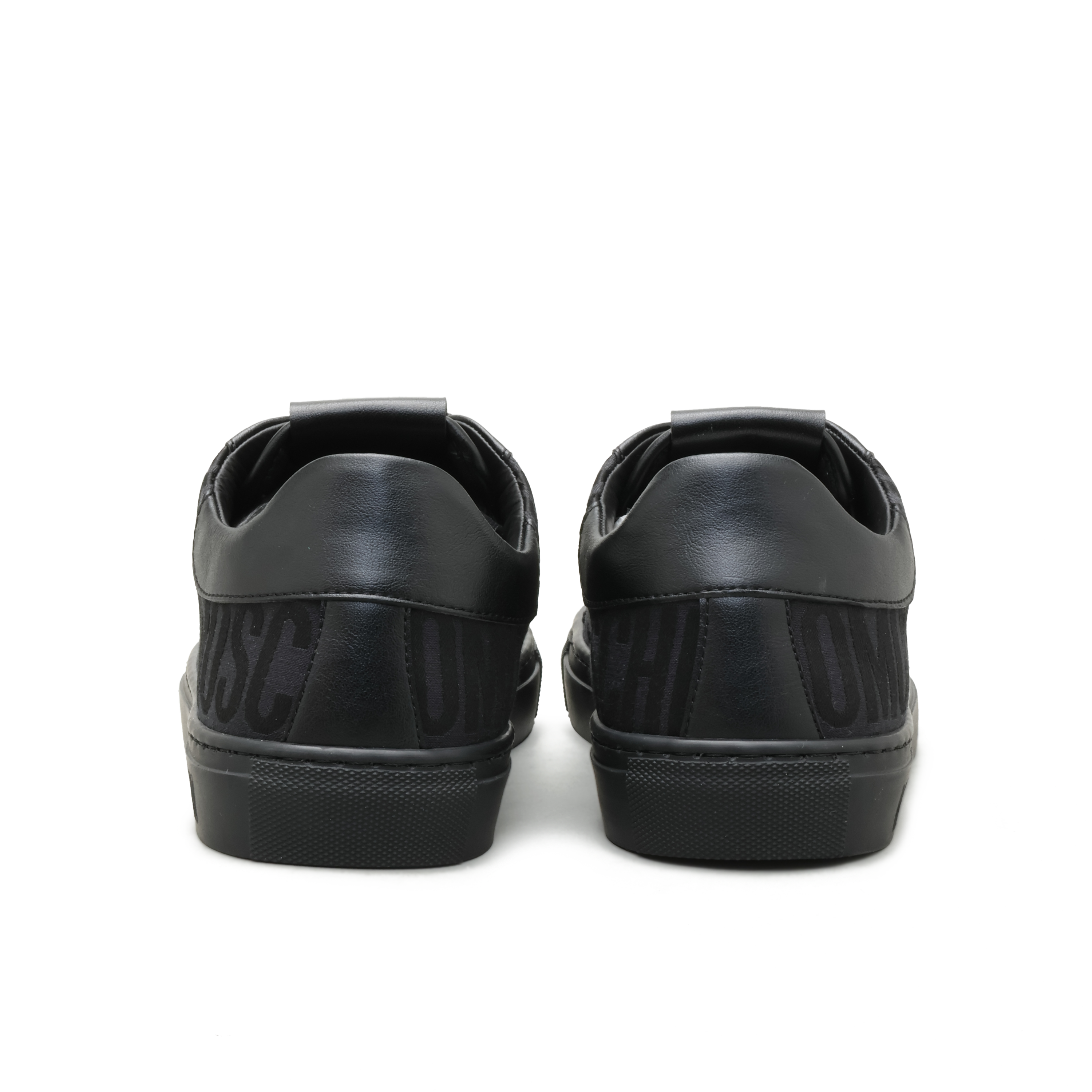 Sneakers Negros Moschino Monogram