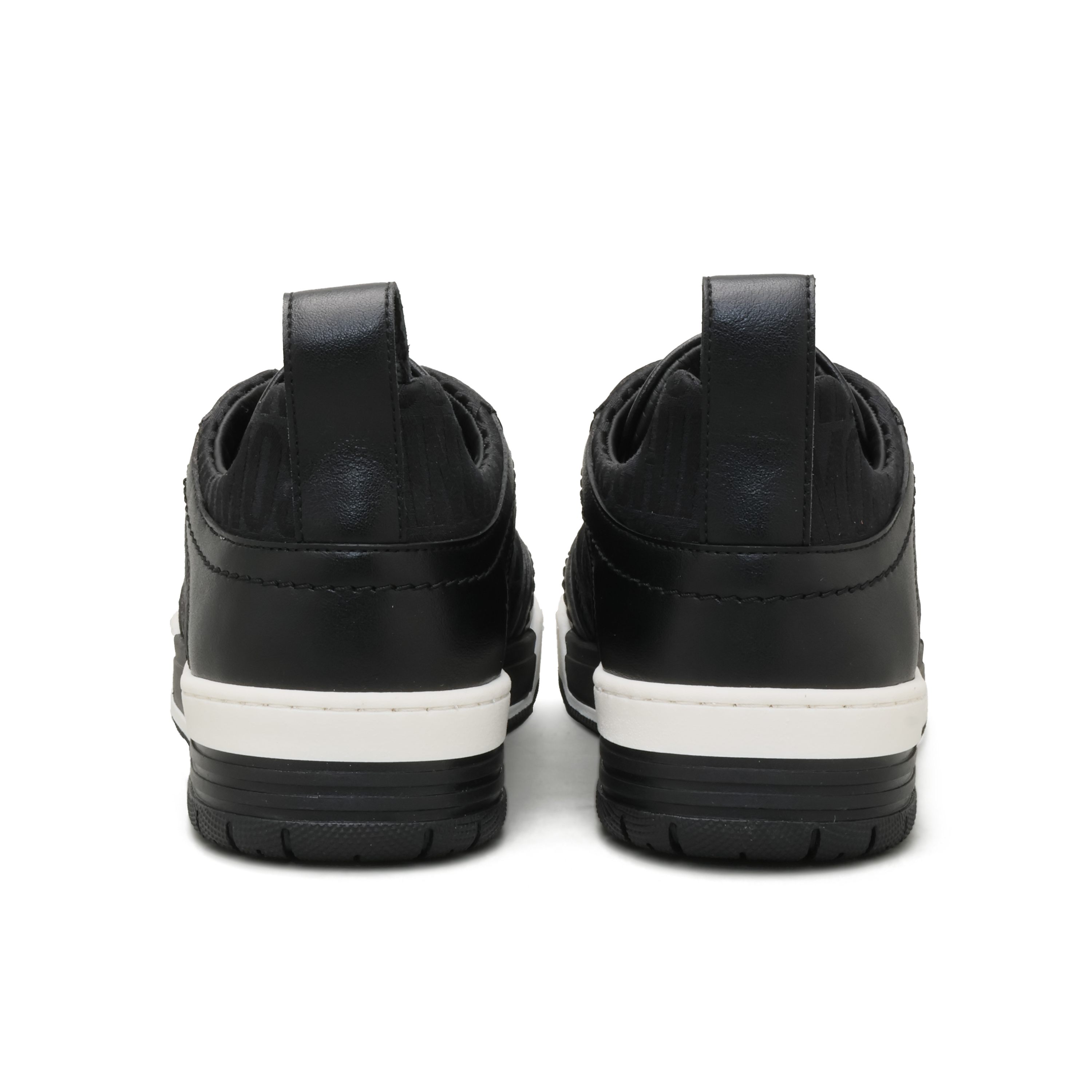 Sneakers Negros Moschino Gold Logo