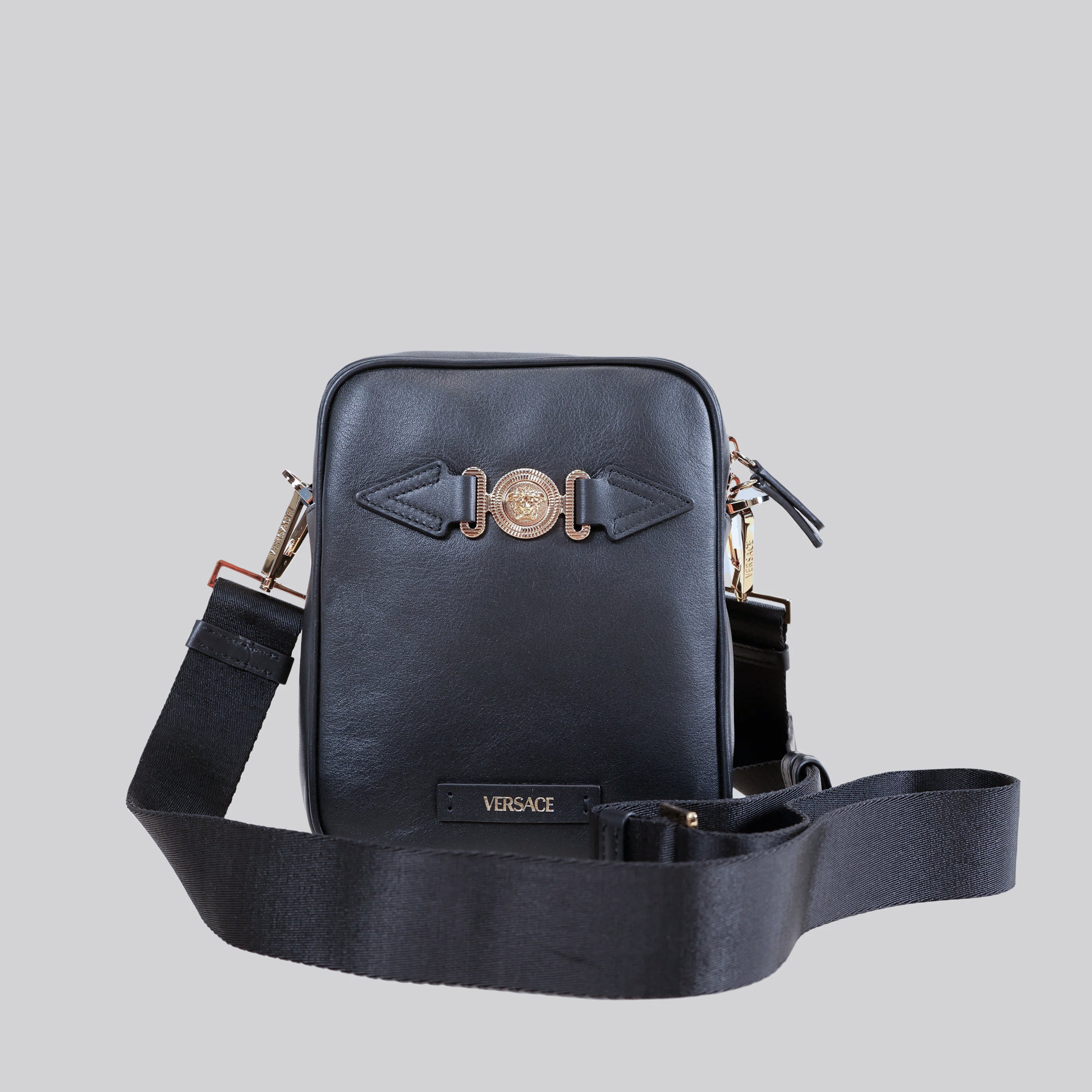 Bolso Negro Versace Medusa Plaque