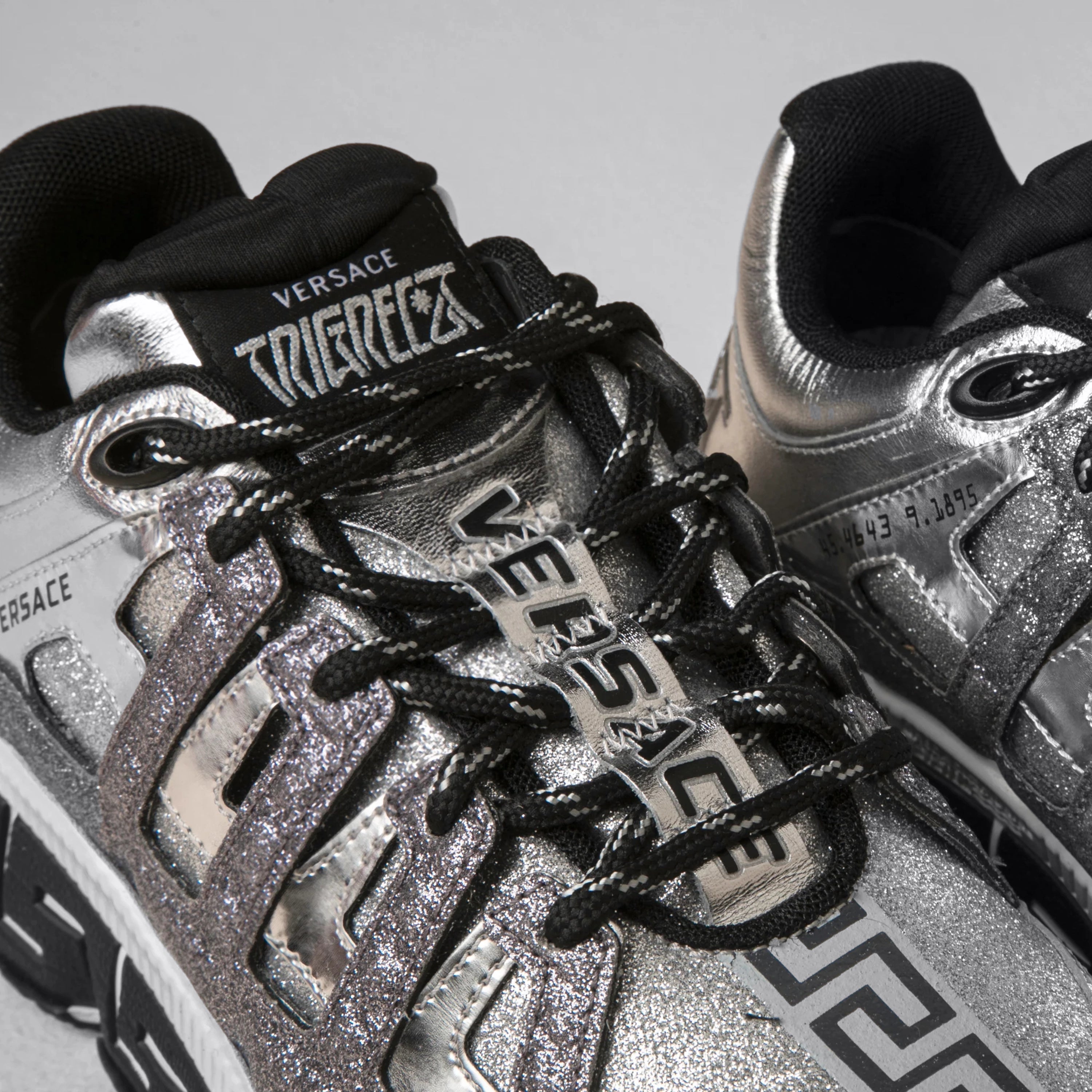 Sneakers Gris Versace Trigreca