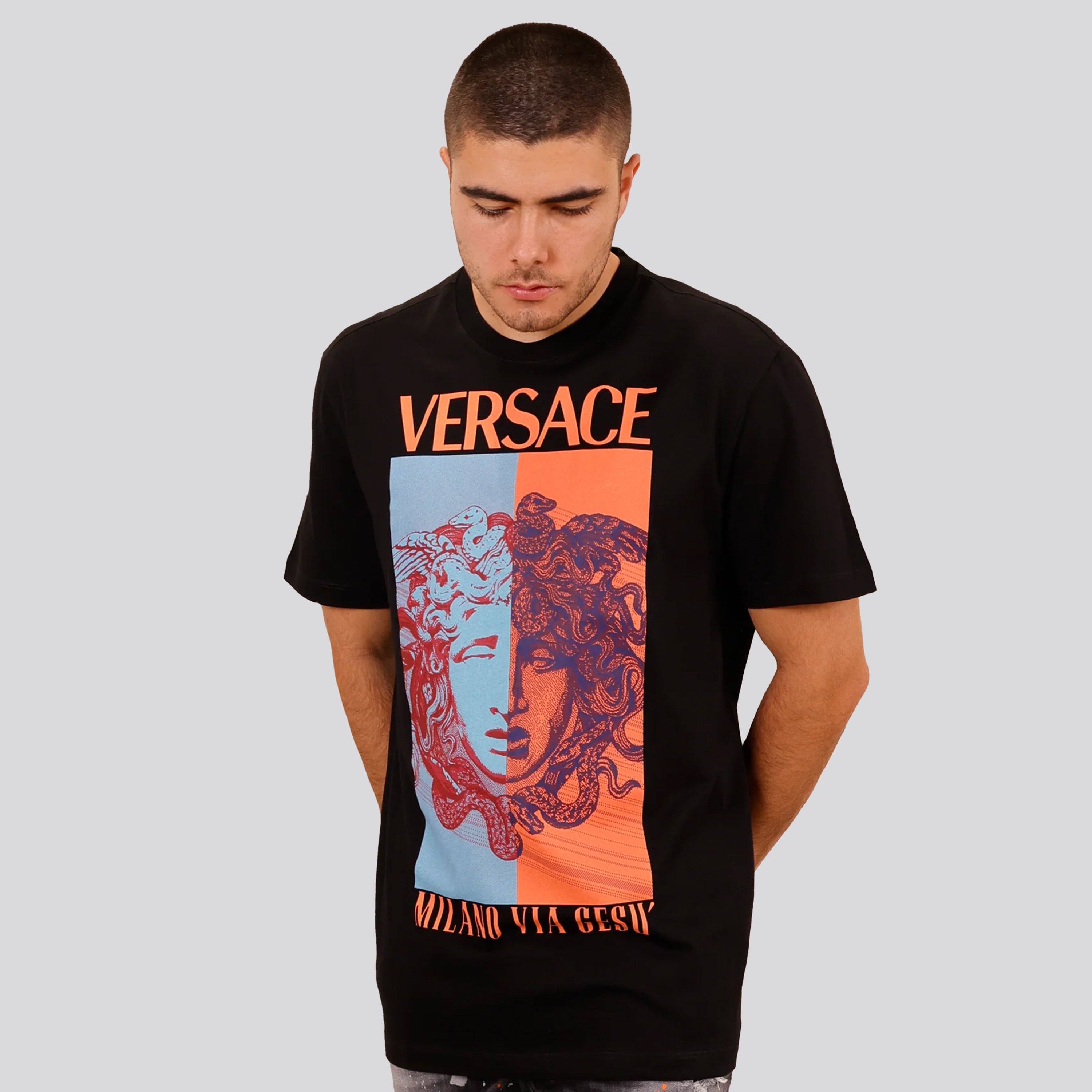 Camiseta Negra Versace Medusa Multicolor