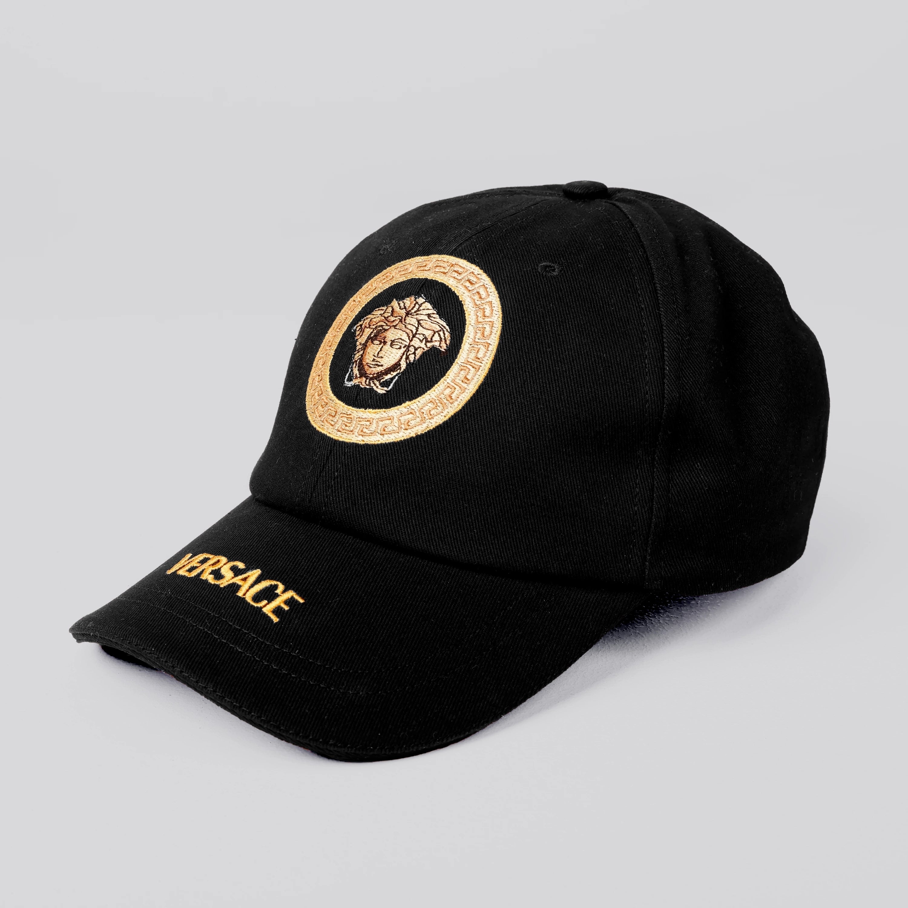 Gorra Negro-Dorado Versace Medusa