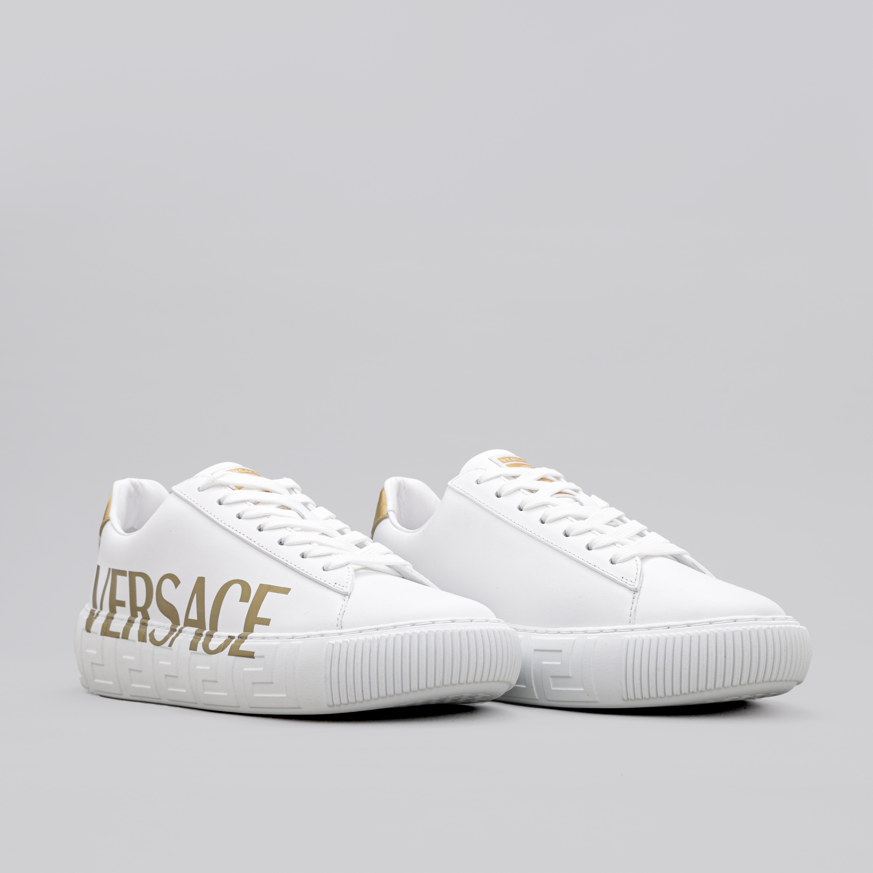 Sneakers Blanco Versace Gold Logo La Greca