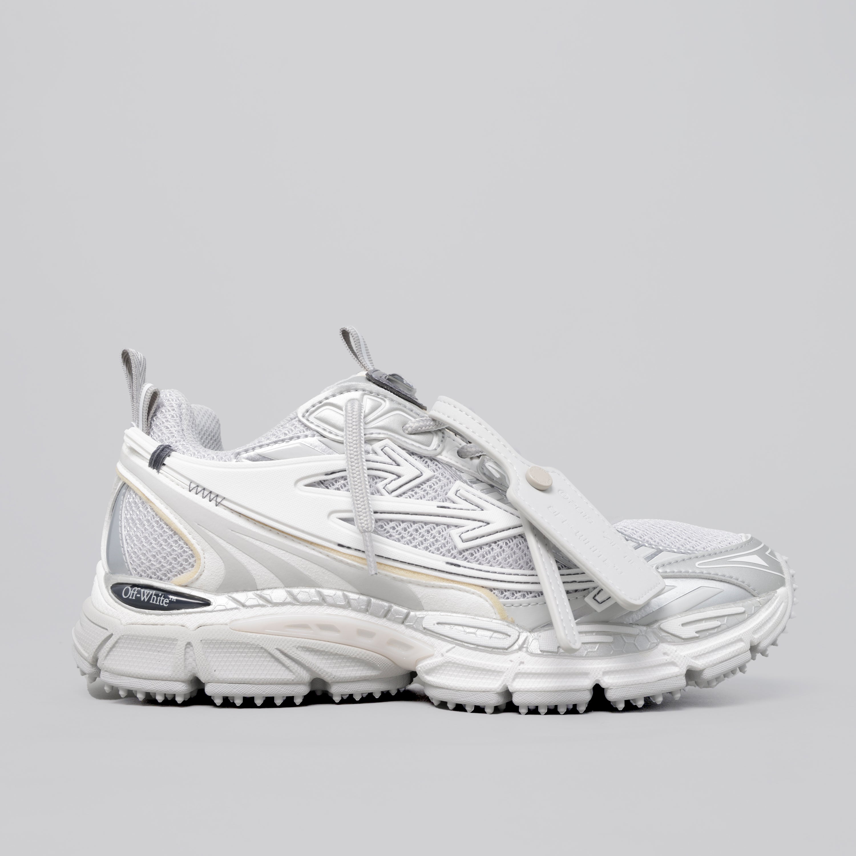 Sneakers Gris Off-White "Be Right Back"