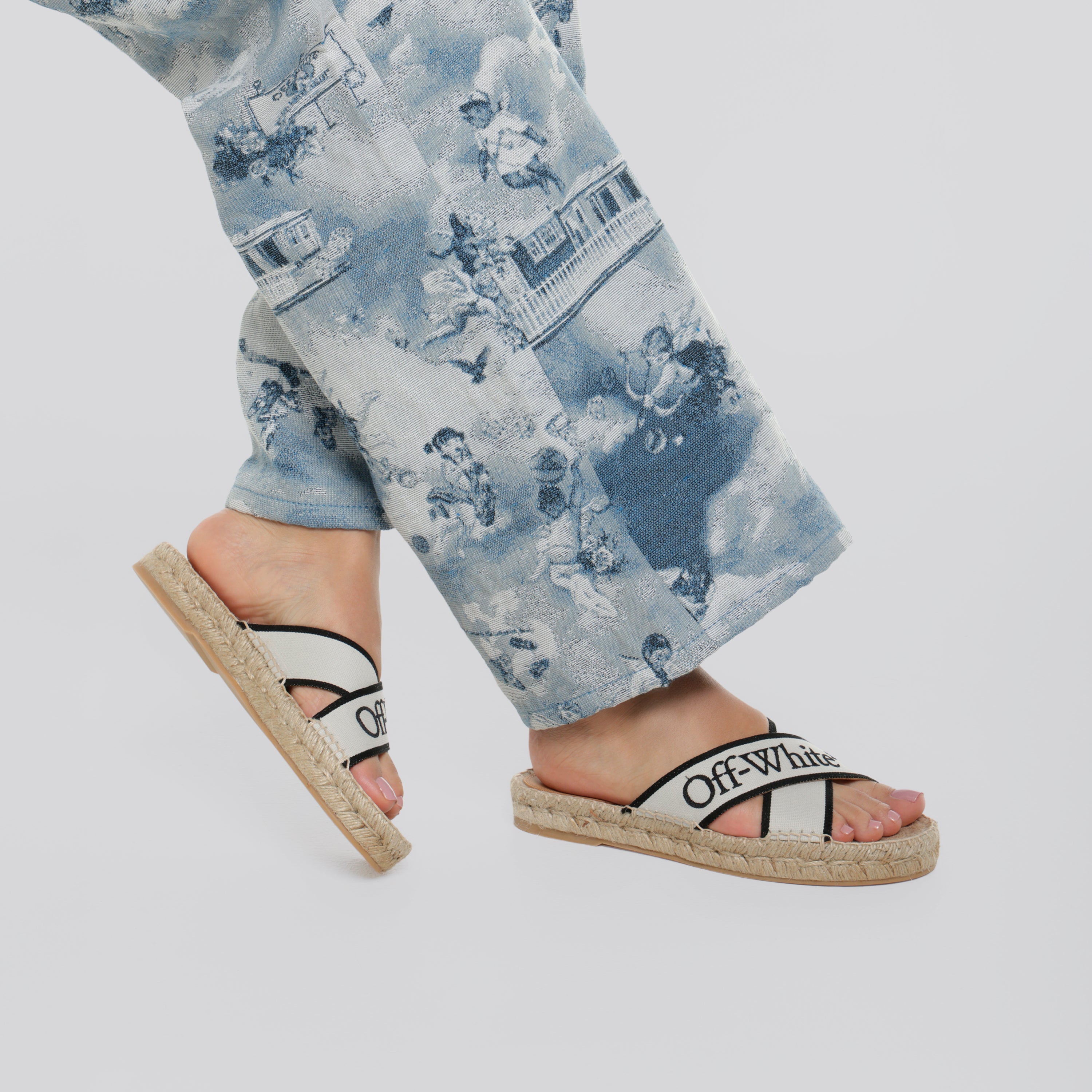 Sandalias Beige Off White Bookish