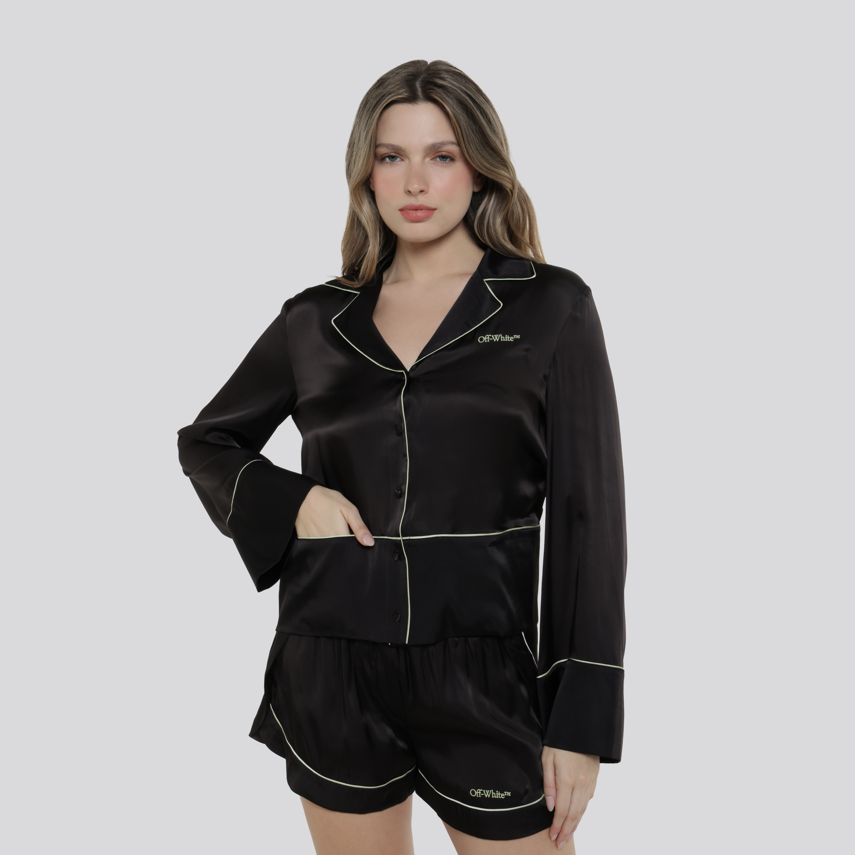 Short Café Off White Satin Pijama