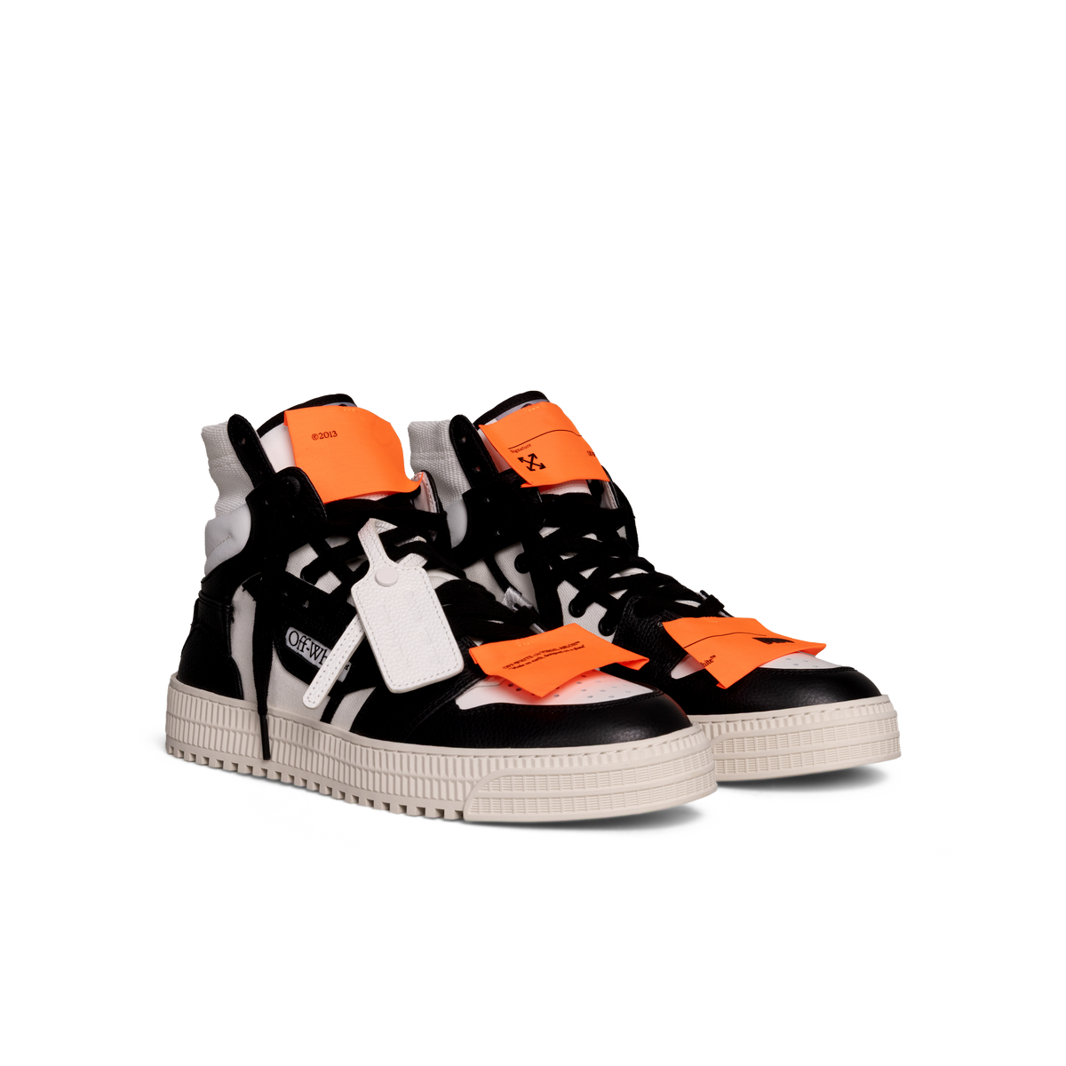 Sneakers Blancos - Negros Off-White Off Court 3.0