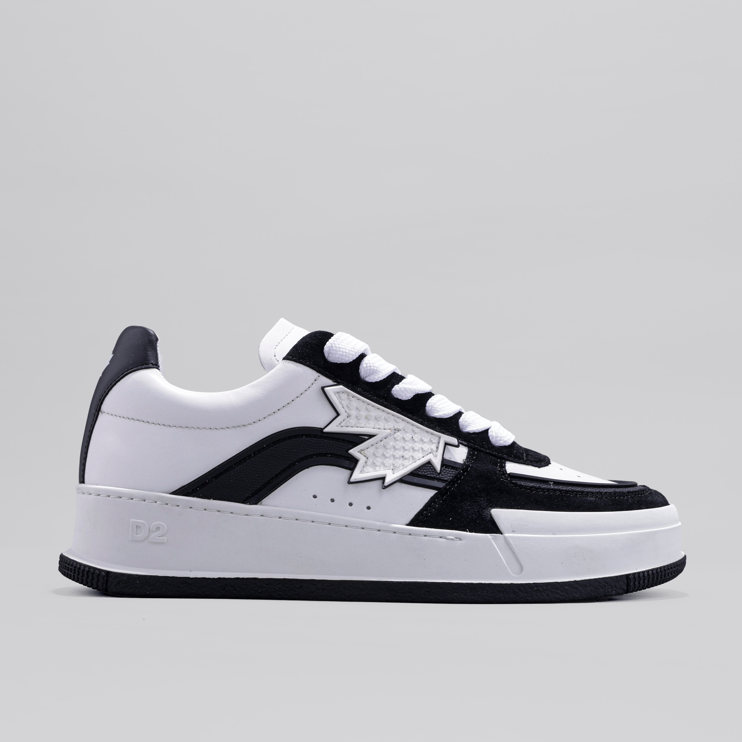 Sneakers Blancos Negro Dsquared2 Leaf