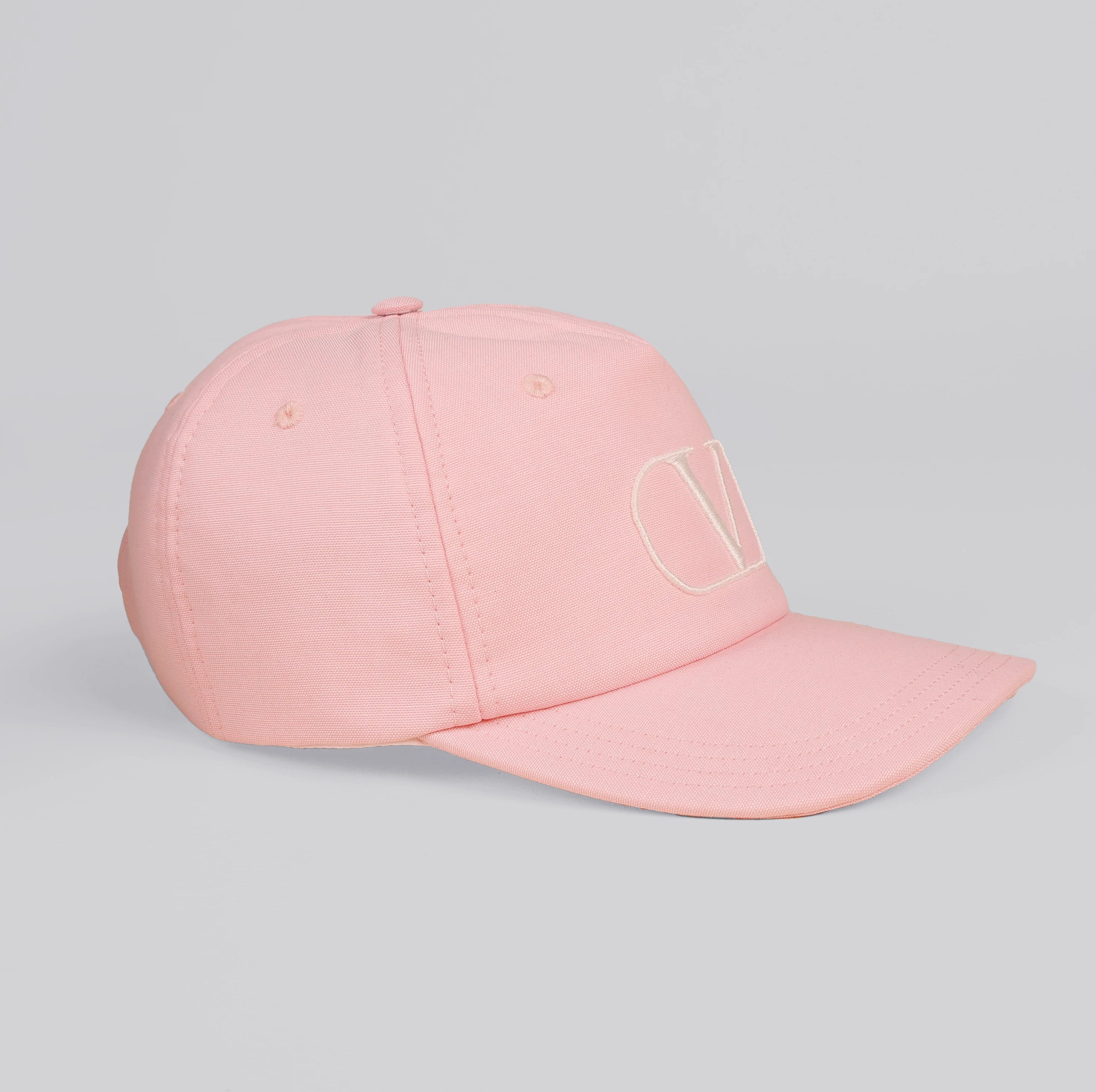 Gorra Rosa Valentino Vlogo