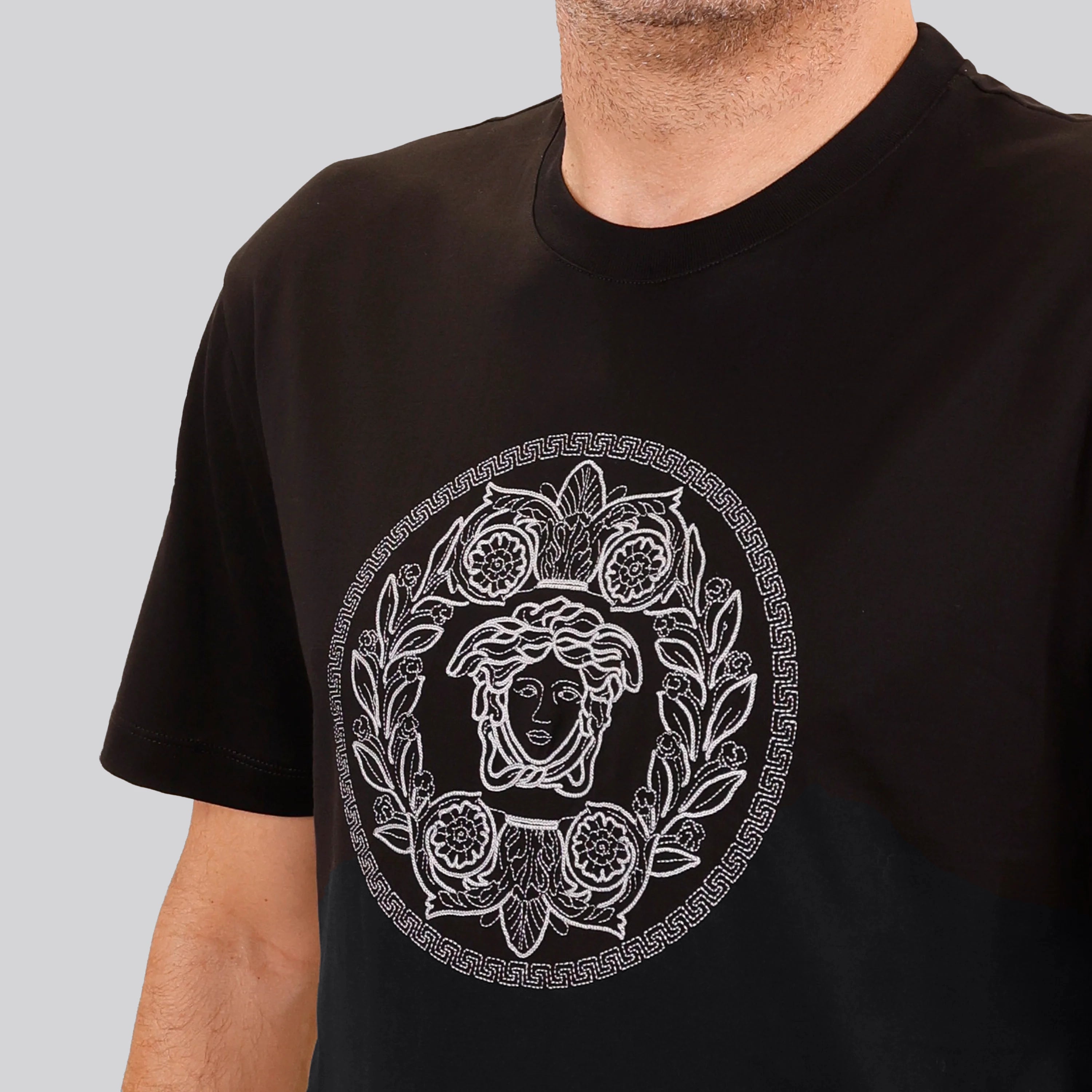 Camiseta Negra Versace Medusa Crystal
