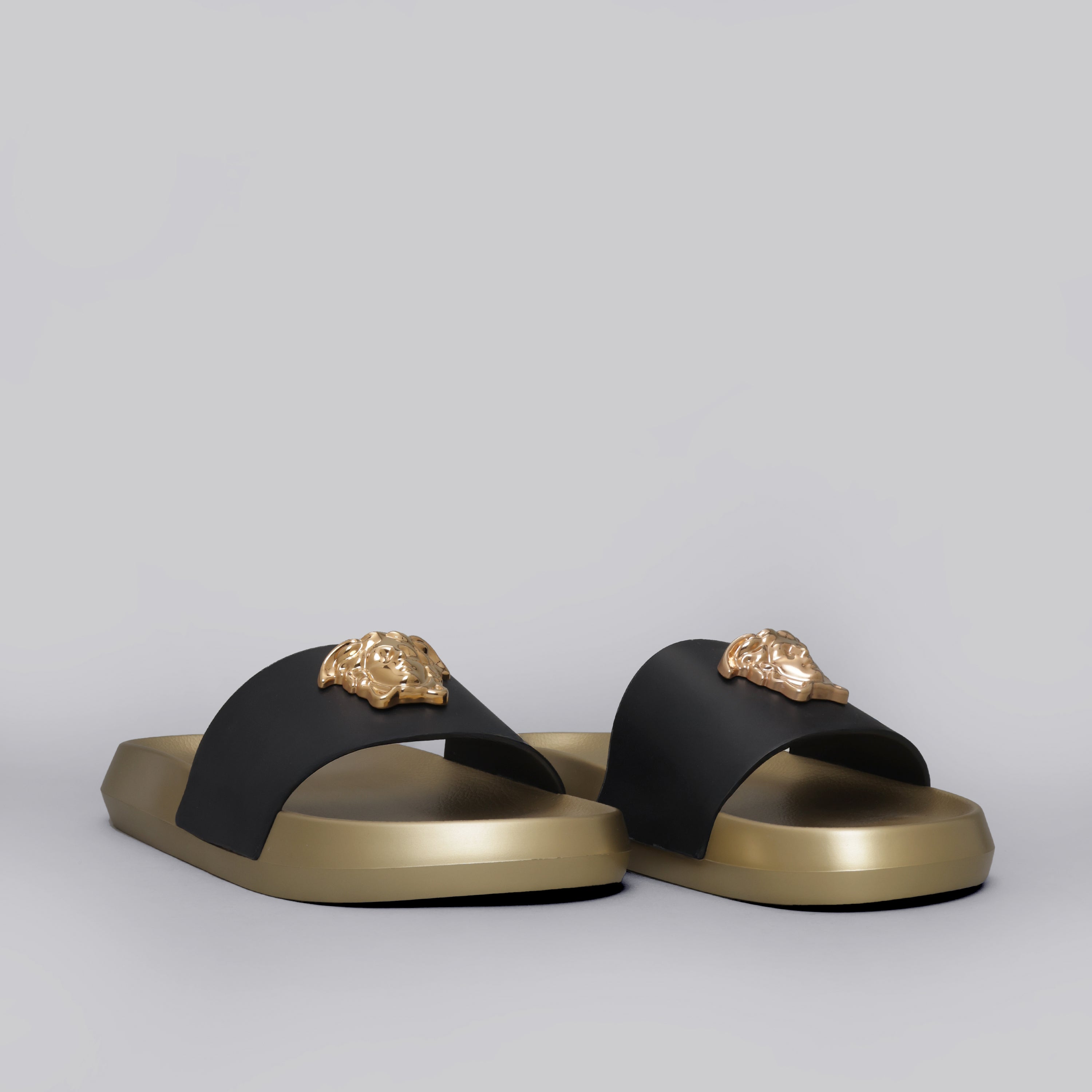 Sandalias Negras Versace Medusa