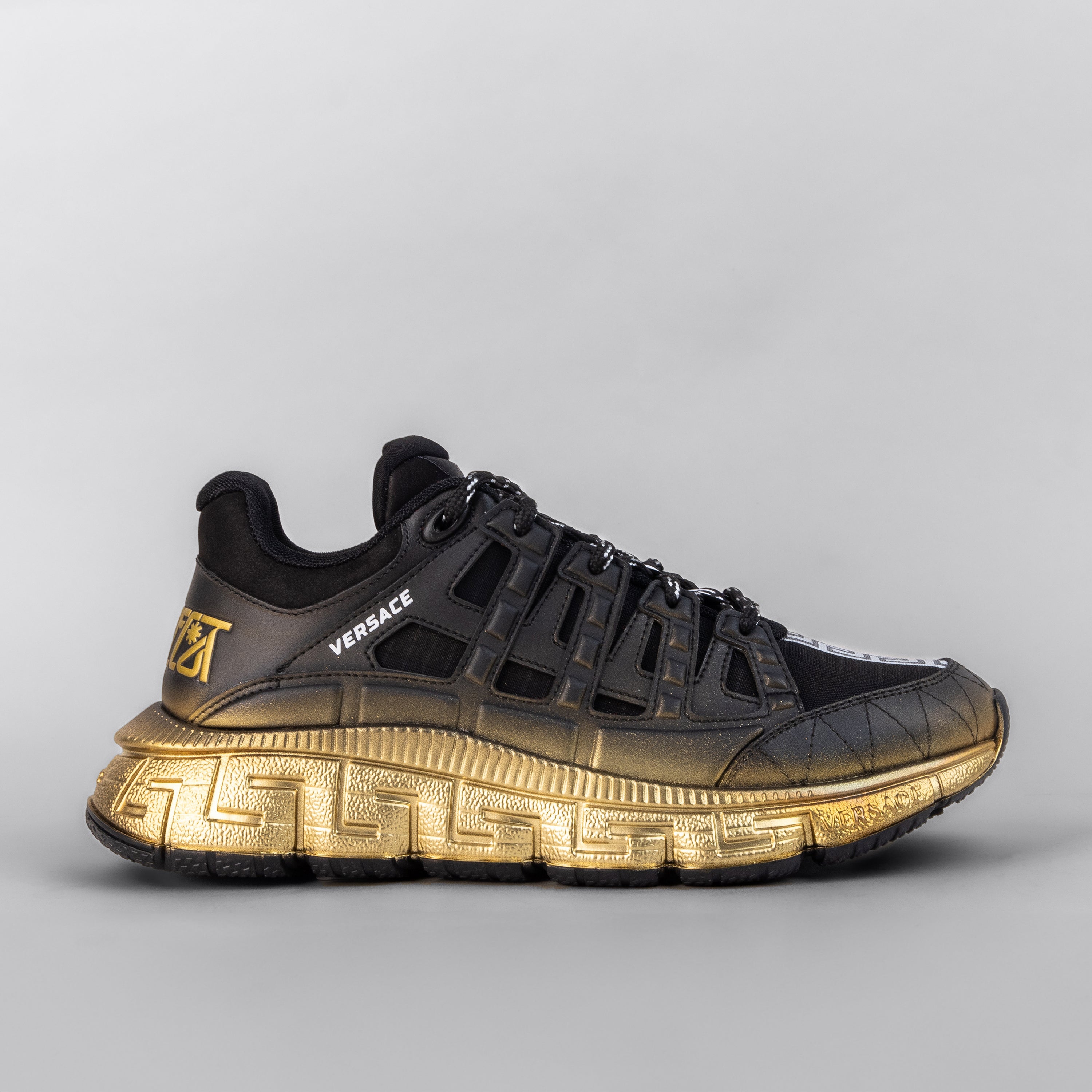 Sneakers Negros Versace Gold Trigreca