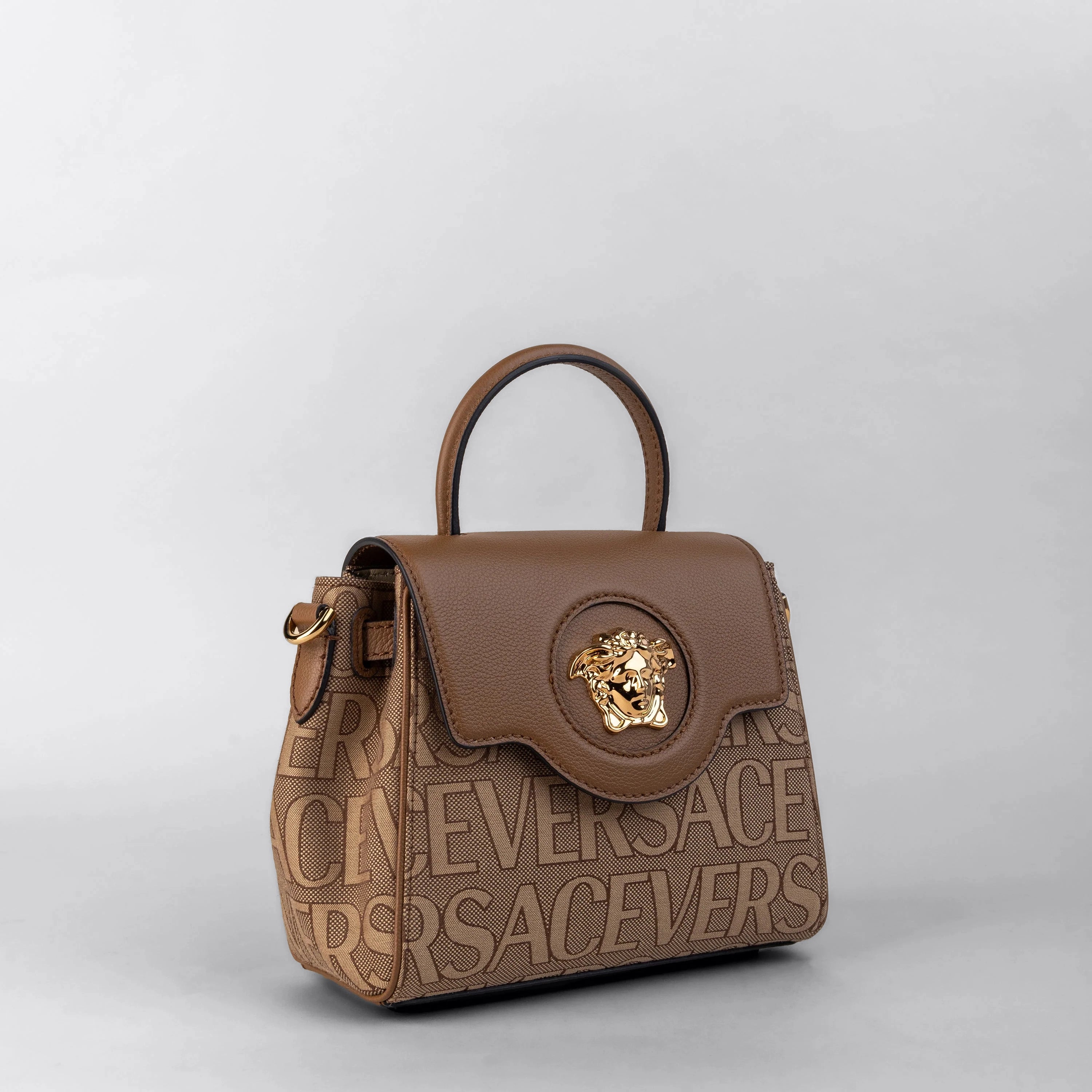 Cartera Café Versace Medium La Medusa Logo Plaque